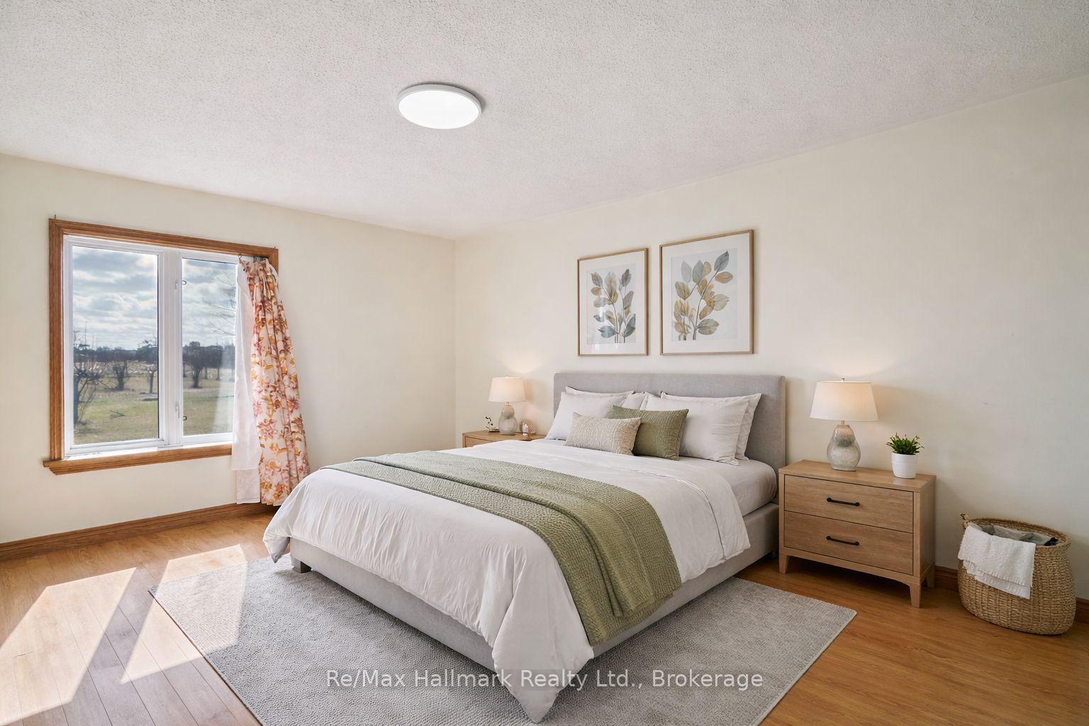 Photo 25 of 232 Eighth Road E, Hamilton, Rural Stoney Creek — HOMEH
