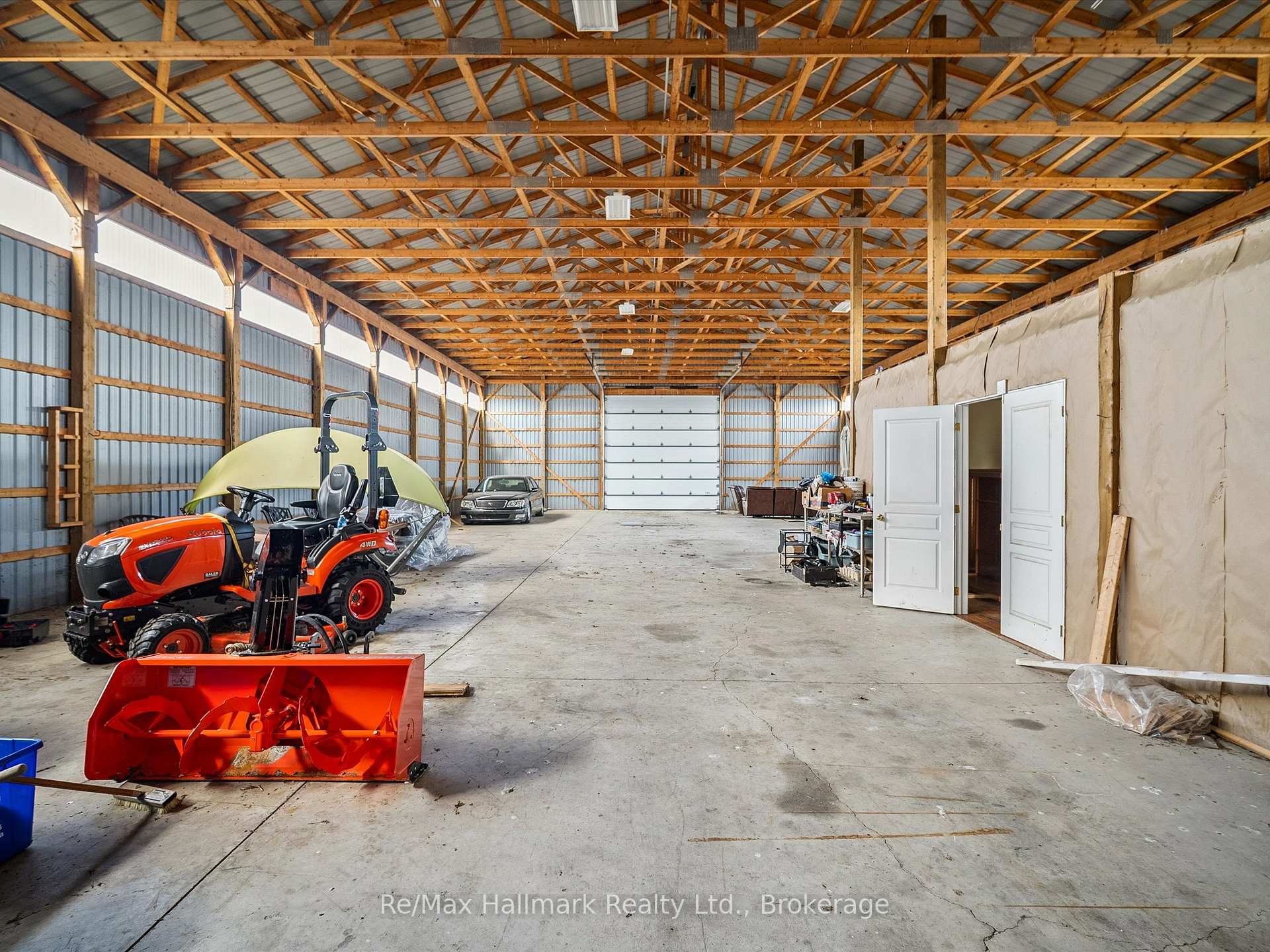 Photo 36 of 232 Eighth Road E, Hamilton, Rural Stoney Creek — HOMEH