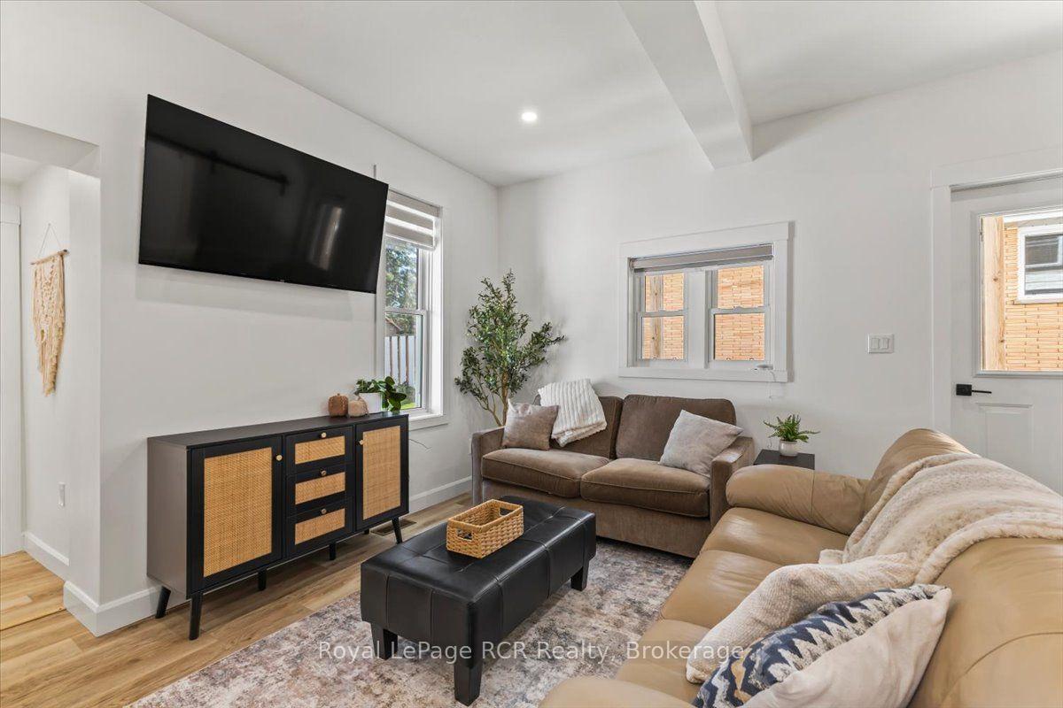 Photo 10 of 210 Colborne Street S, Brockton — HOMEH