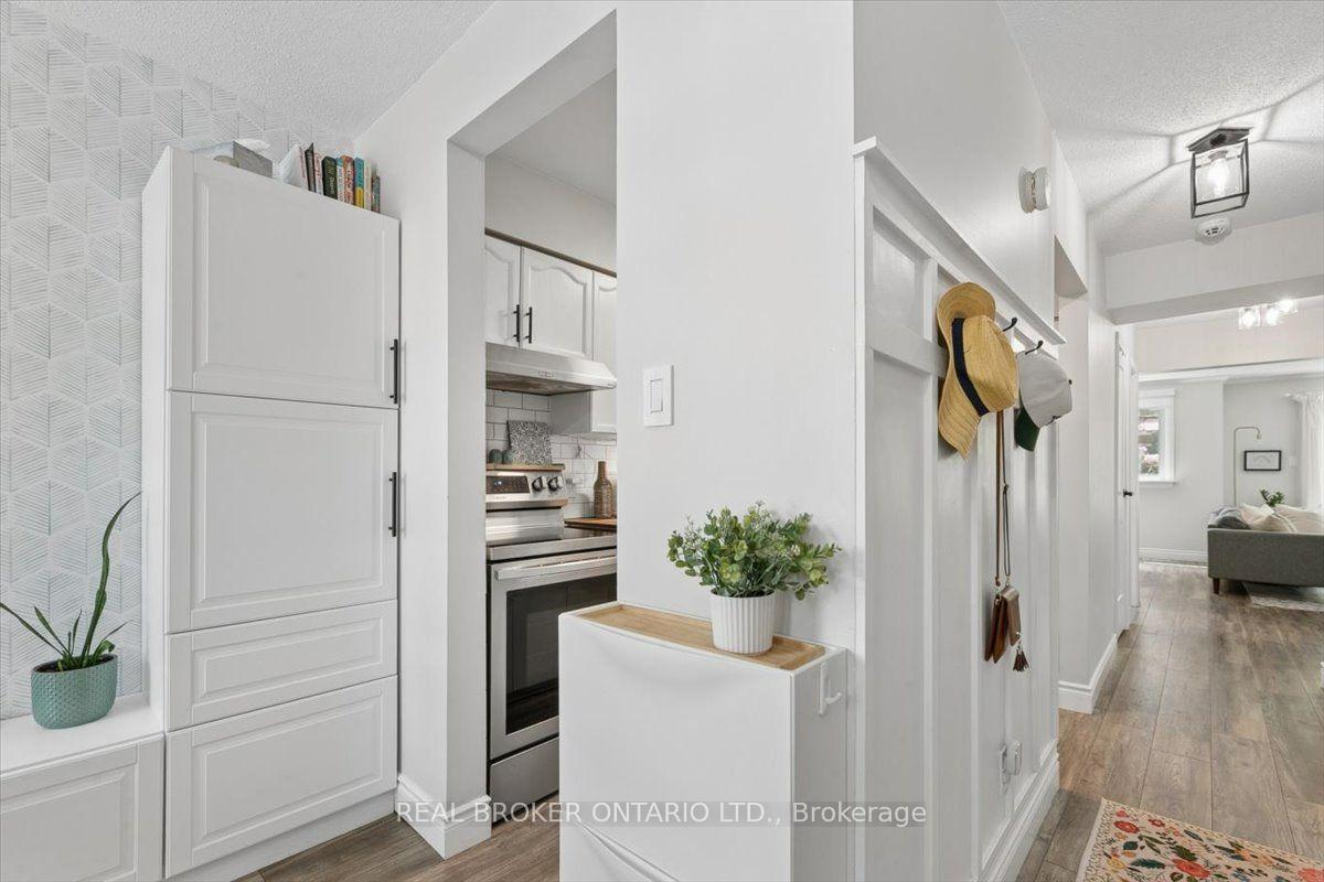 Photo 2 of Unit 10, 180 Highland Crescent, Kitchener, St. Marys Hospital — HOMEH