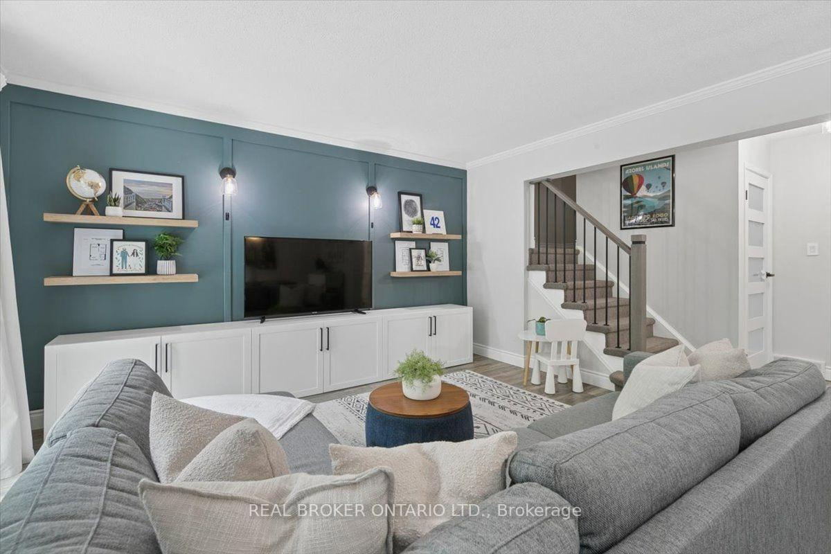 Photo 11 of Unit 10, 180 Highland Crescent, Kitchener, St. Marys Hospital — HOMEH