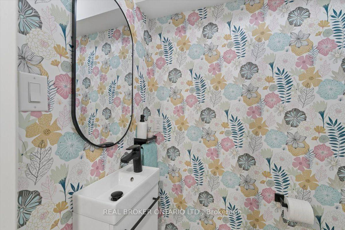 Photo 26 of Unit 10, 180 Highland Crescent, Kitchener, St. Marys Hospital — HOMEH