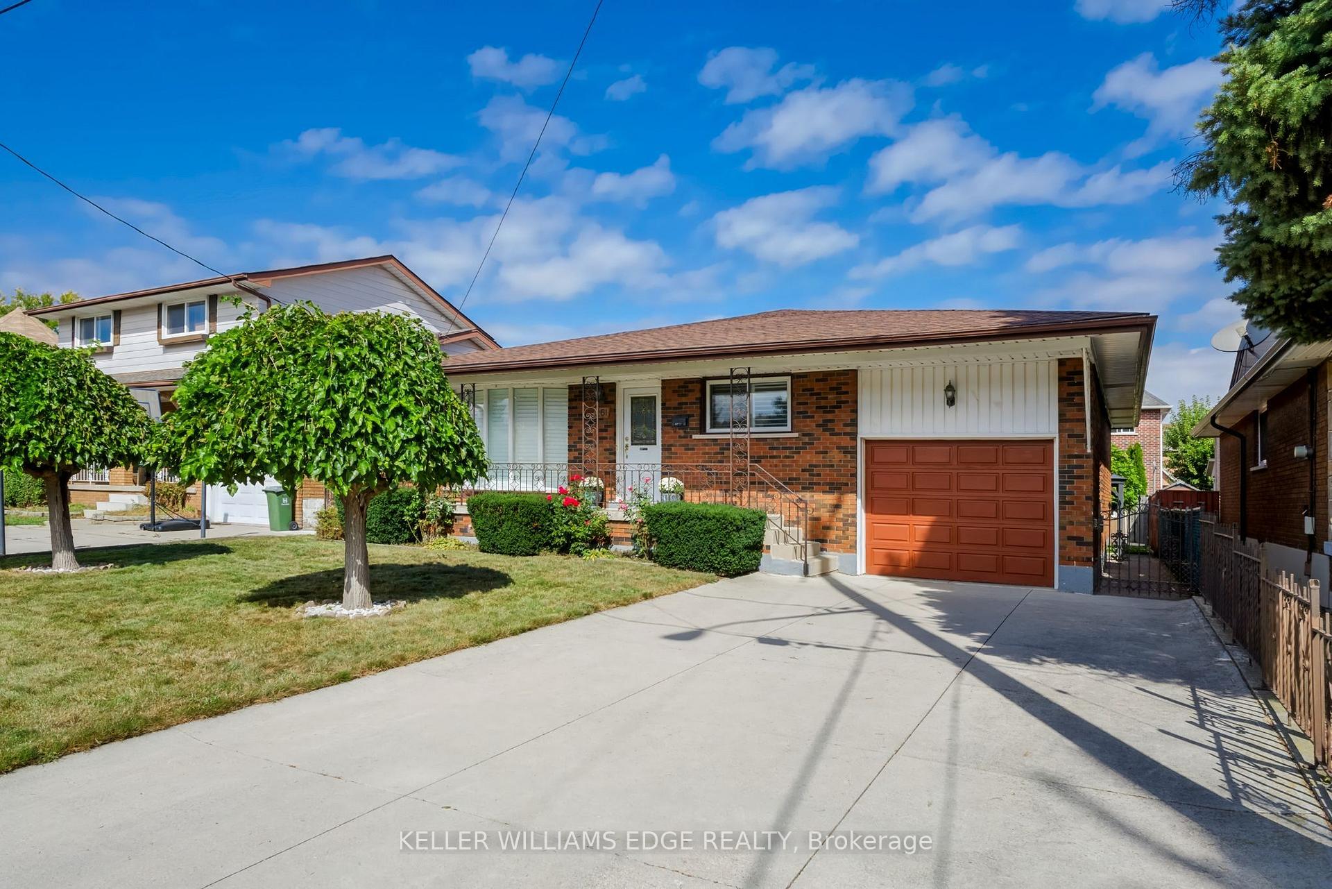 Photo 2 of 261 Carla Avenue, Hamilton, Stoney Creek — HOMEH