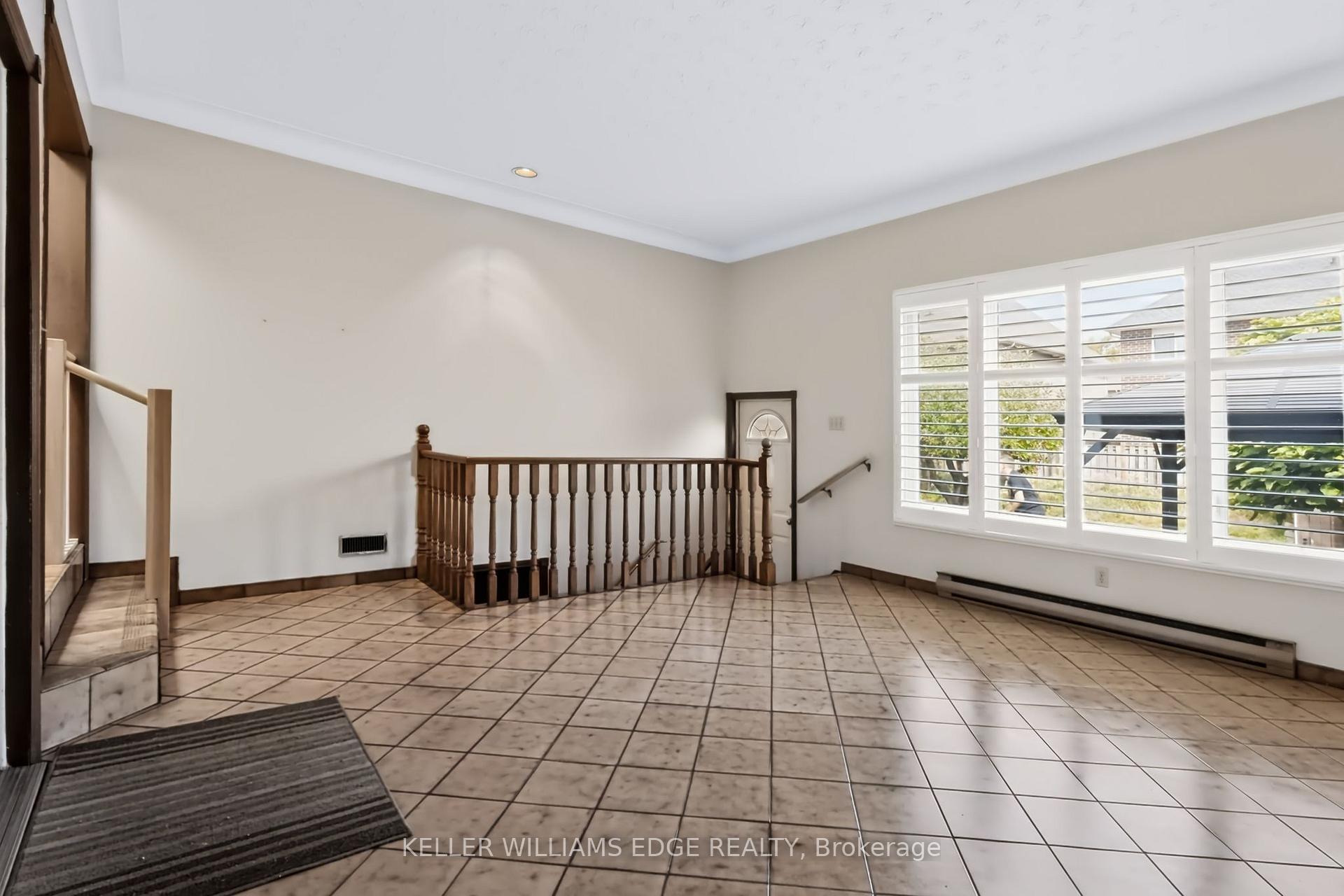 Photo 20 of 261 Carla Avenue, Hamilton, Stoney Creek — HOMEH