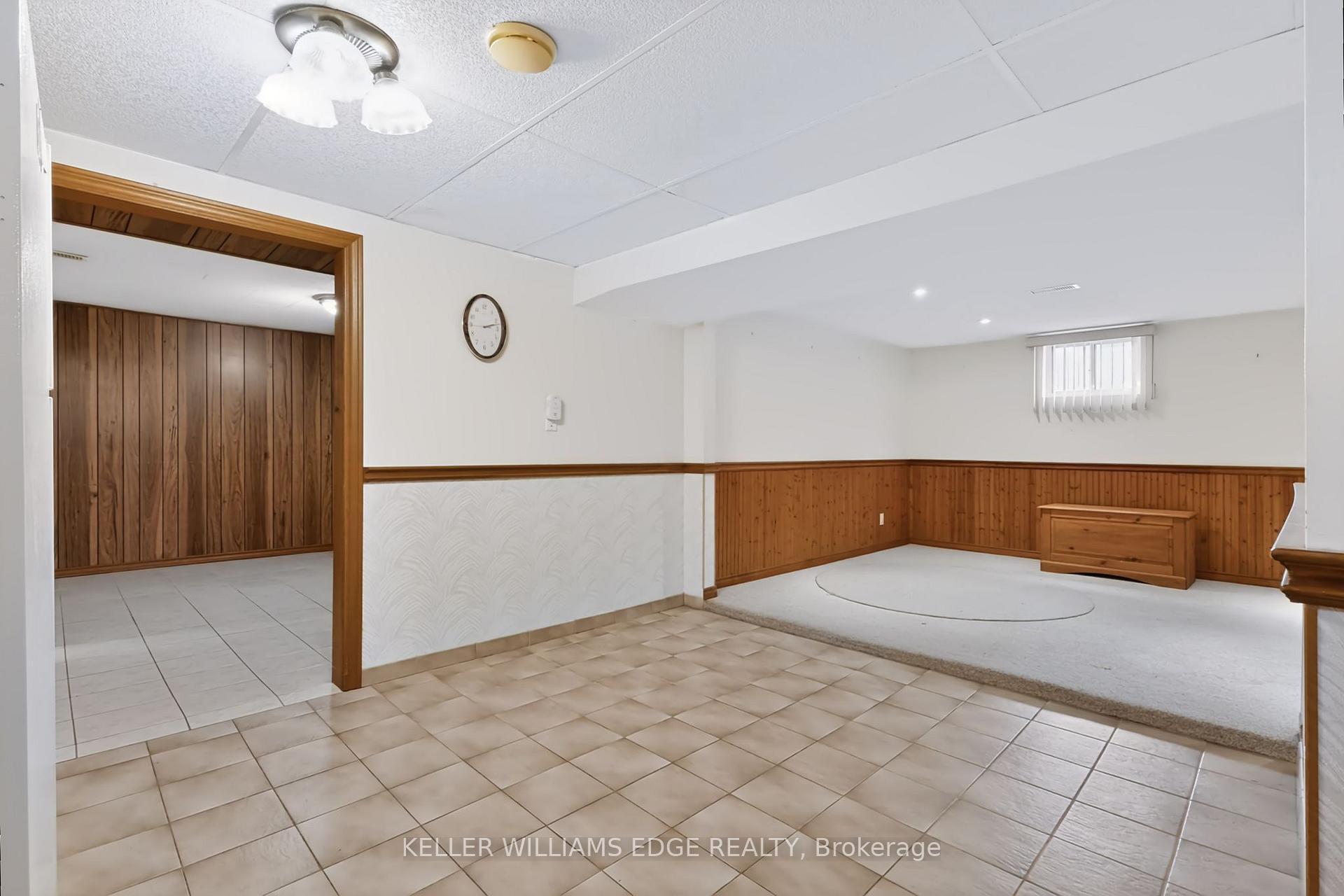 Photo 23 of 261 Carla Avenue, Hamilton, Stoney Creek — HOMEH