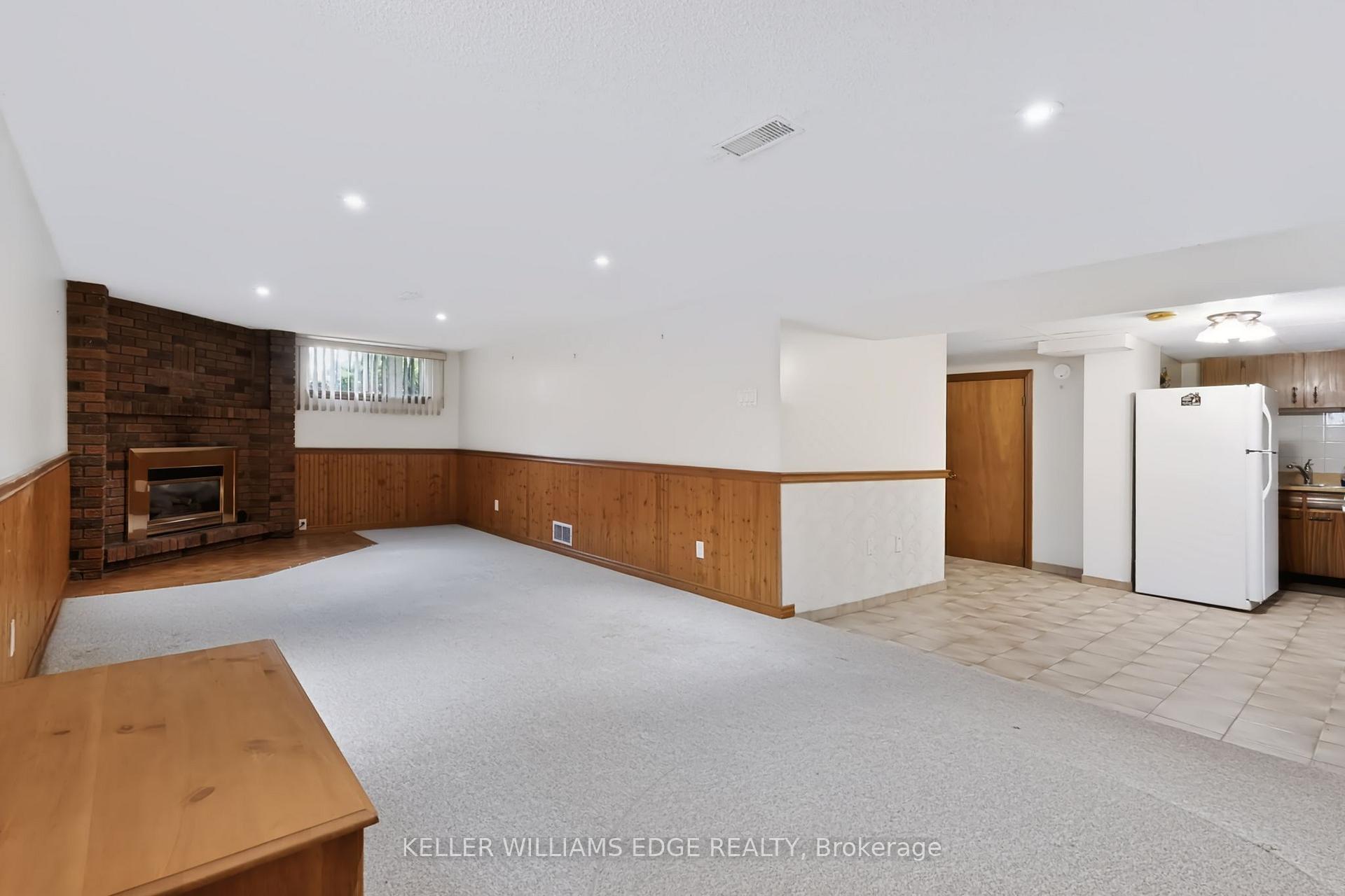 Photo 26 of 261 Carla Avenue, Hamilton, Stoney Creek — HOMEH