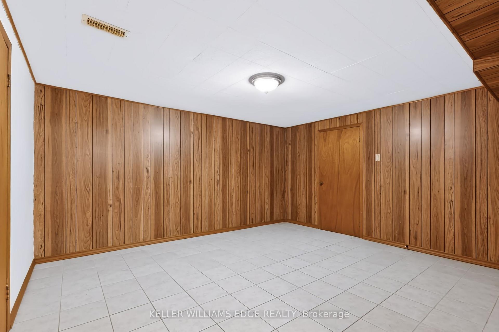 Photo 31 of 261 Carla Avenue, Hamilton, Stoney Creek — HOMEH