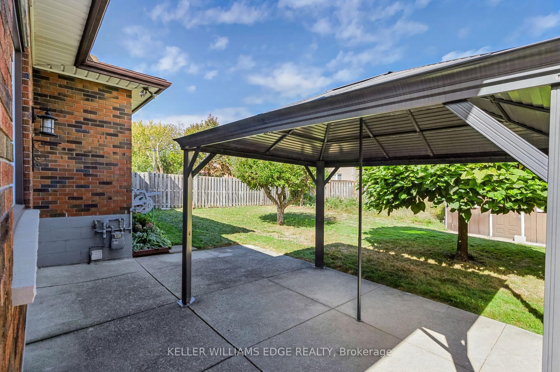 Photo 35 of 261 Carla Avenue, Hamilton, Stoney Creek — HOMEH