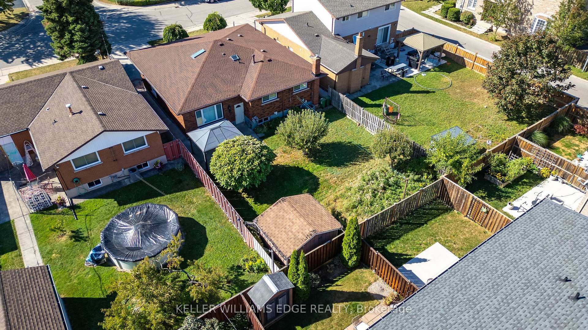 Photo 36 of 261 Carla Avenue, Hamilton, Stoney Creek — HOMEH