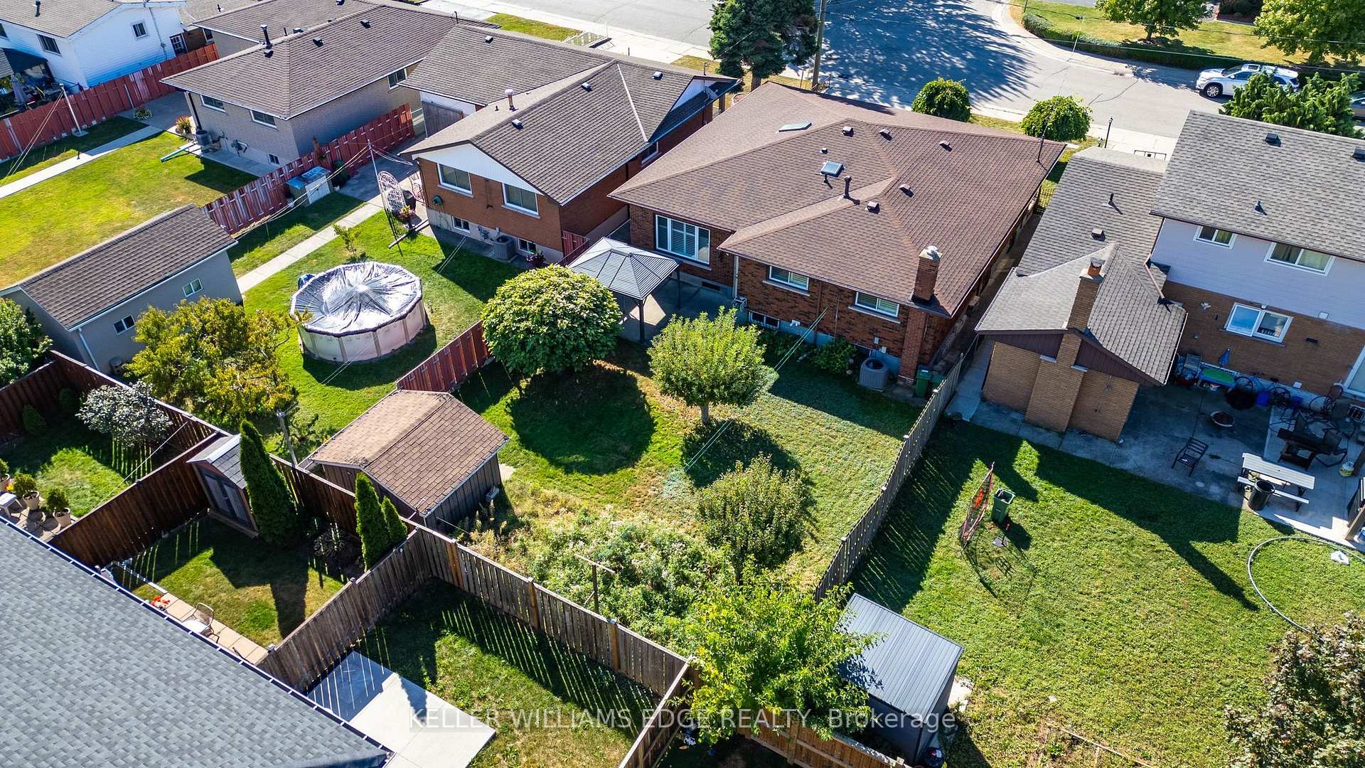 Photo 38 of 261 Carla Avenue, Hamilton, Stoney Creek — HOMEH
