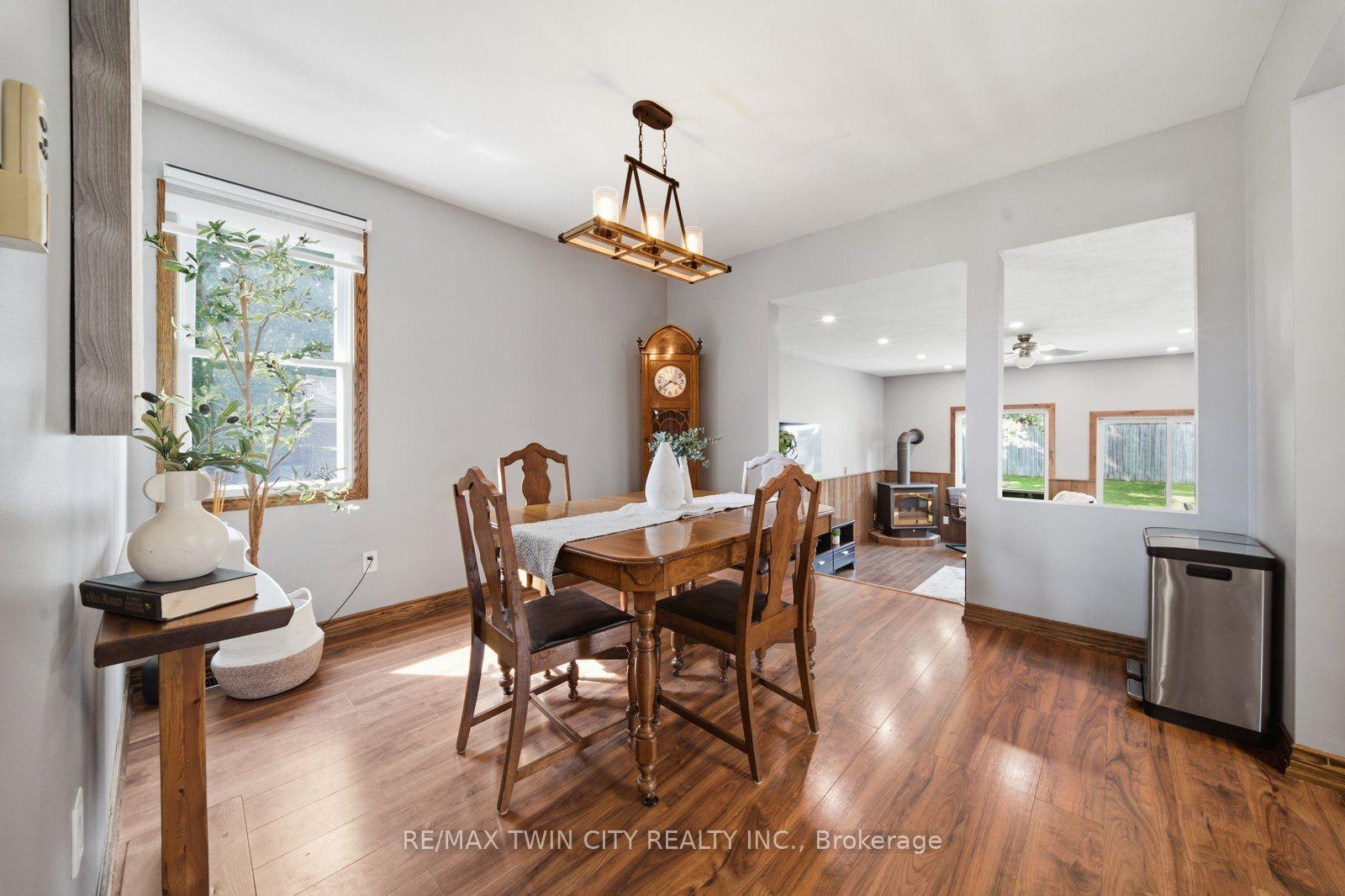 Photo 16 of 2214 William Shakespeare Street, Perth East, Shakespeare — HOMEH