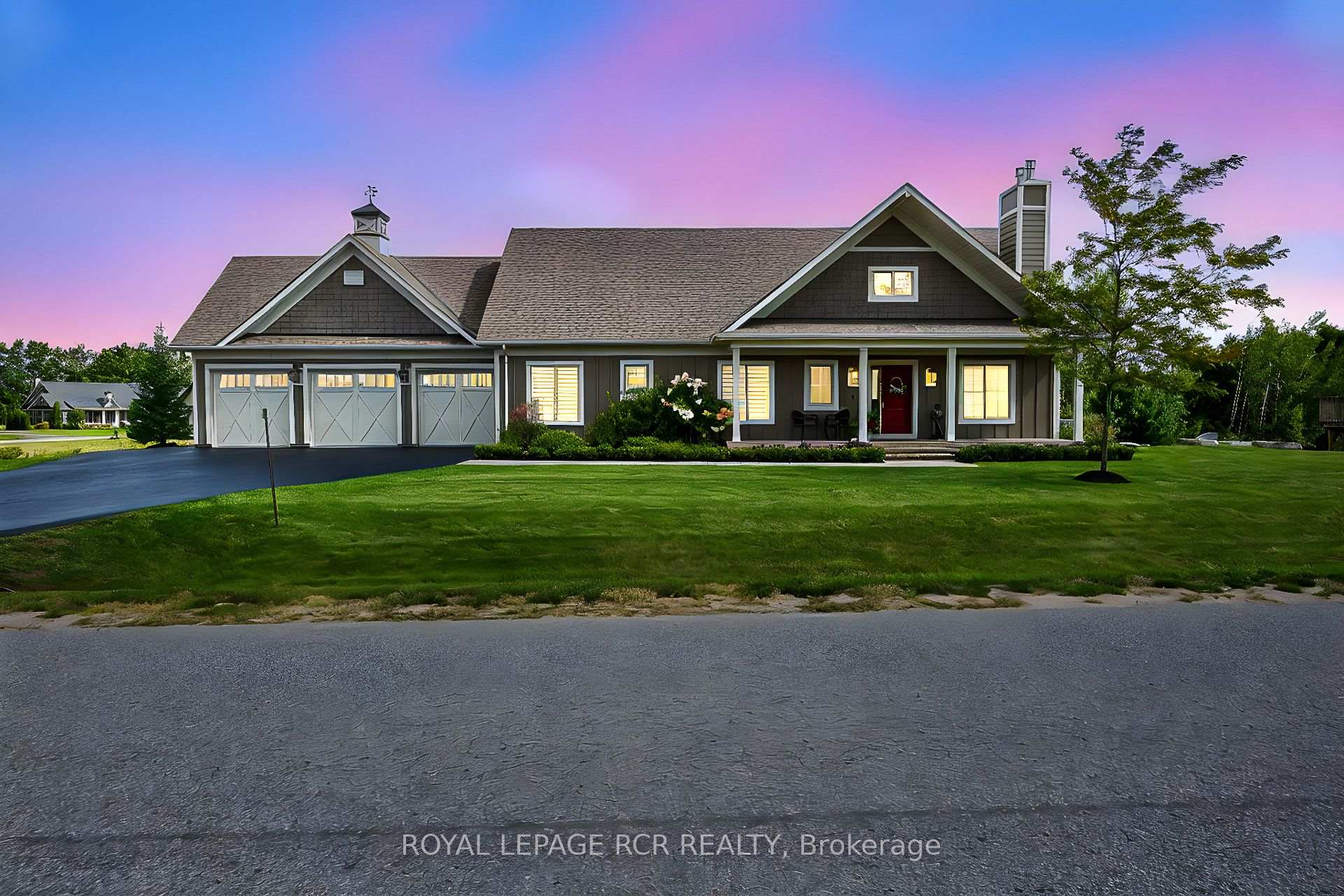 Photo of 3 Thoroughbred Drive