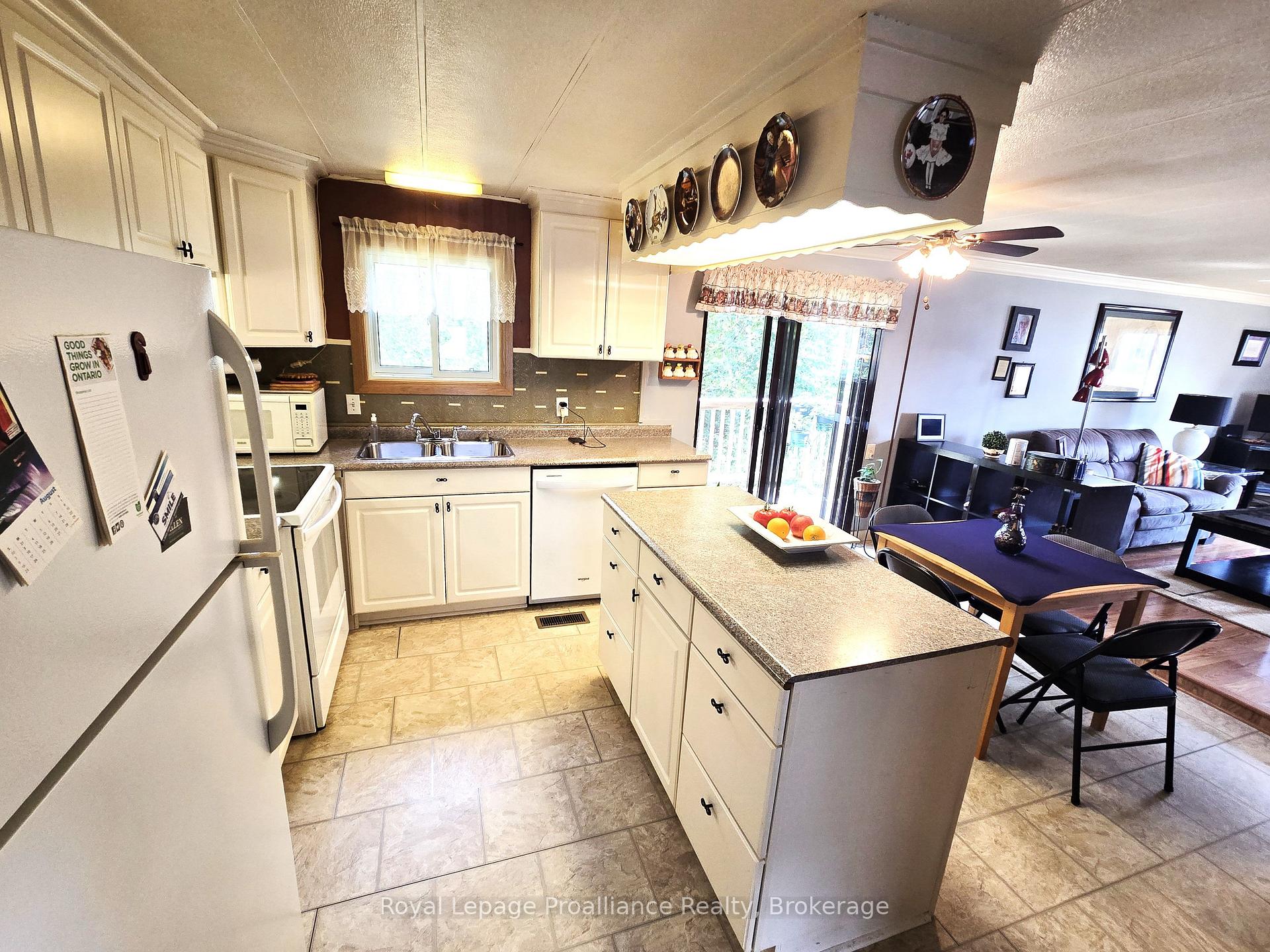 Photo 5 of Unit 68, 517 Old Highway 2, Quinte West, Sidney Ward — HOMEH