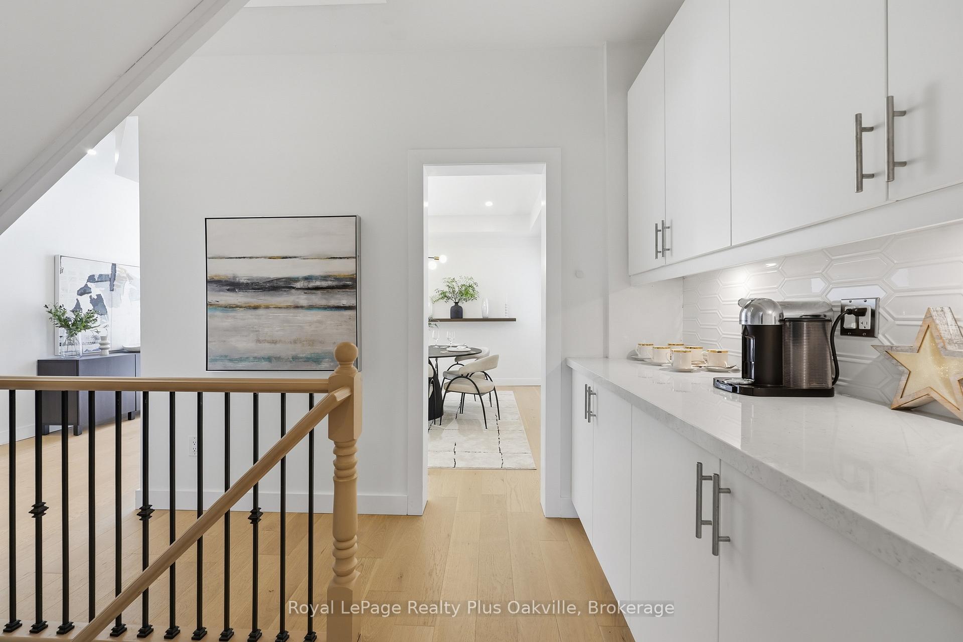Photo 20 of 2363 Yolanda Drive, Oakville, West — HOMEH