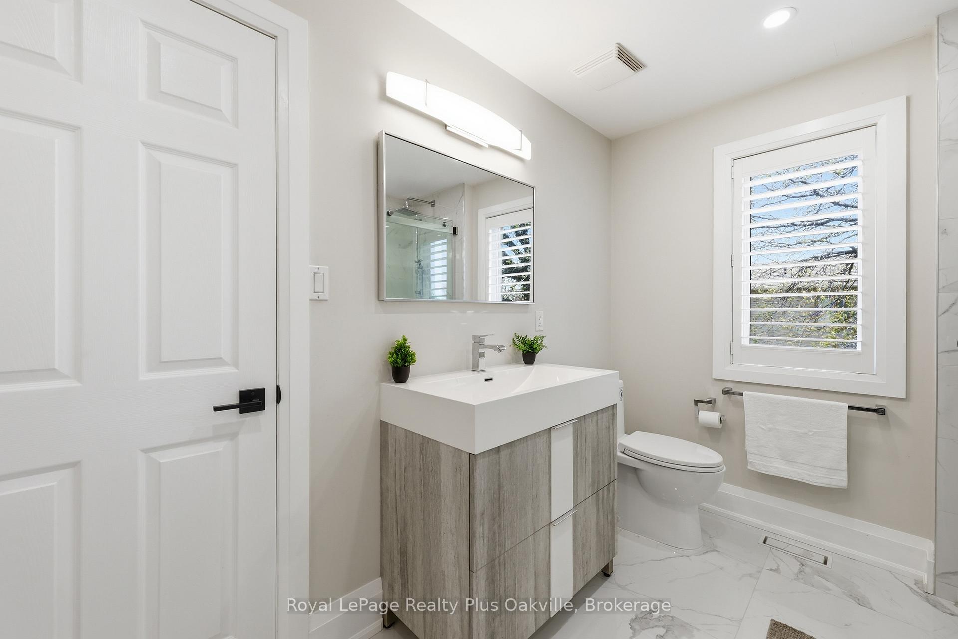 Photo 32 of 2363 Yolanda Drive, Oakville, West — HOMEH
