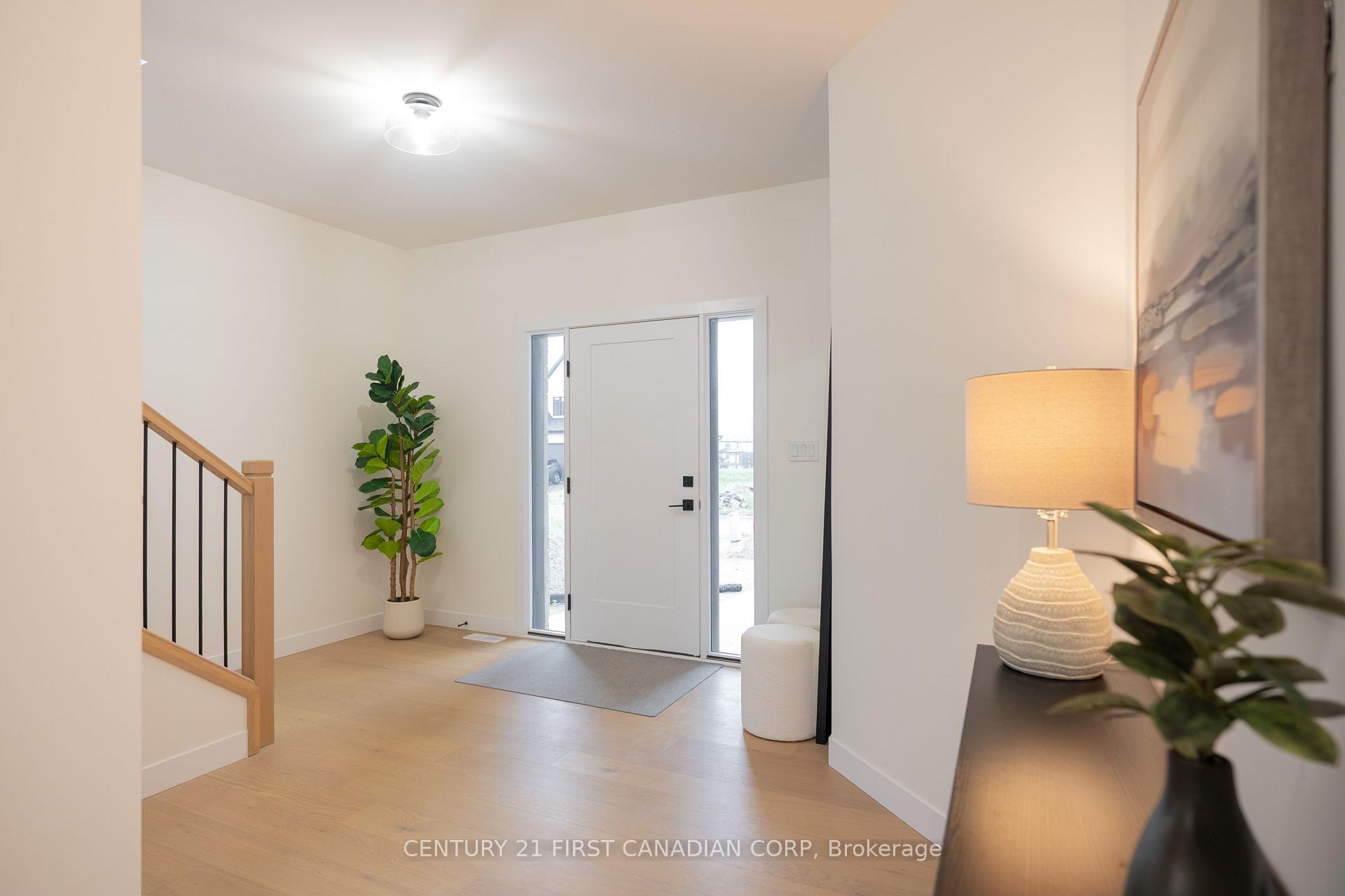 Photo 8 of 1378 Shields Place, London, North S — HOMEH