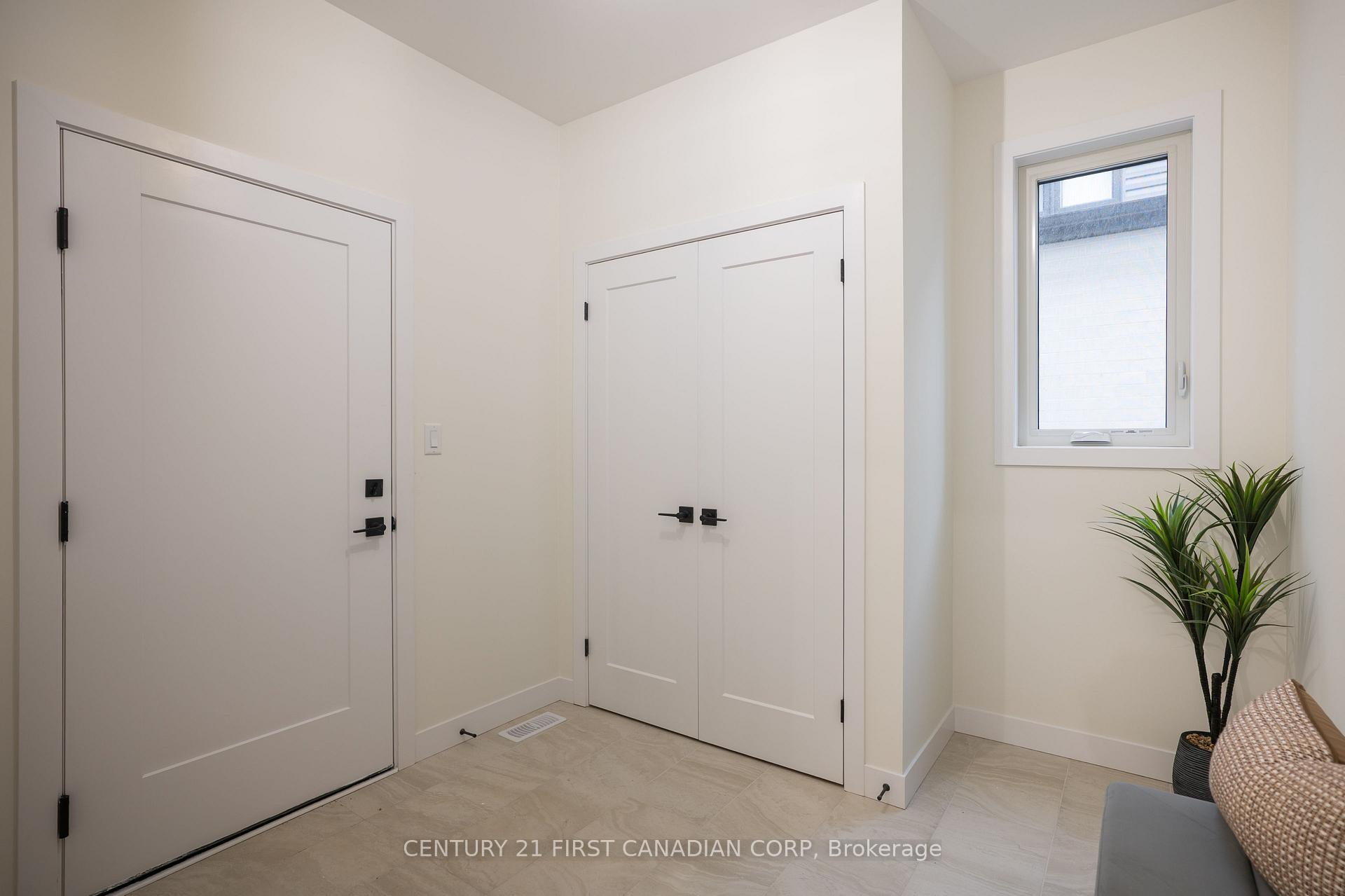 Photo 21 of 1378 Shields Place, London, North S — HOMEH