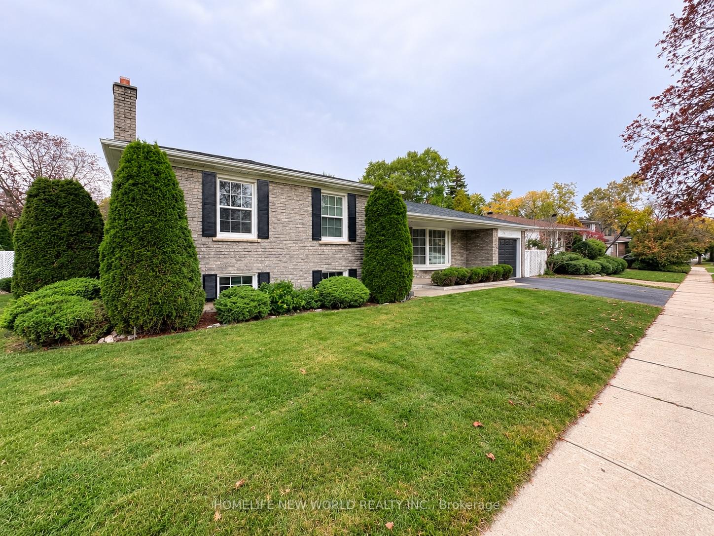 Photo 3 of 53 Pebblehill Square, Scarborough, Agincourt North — HOMEH