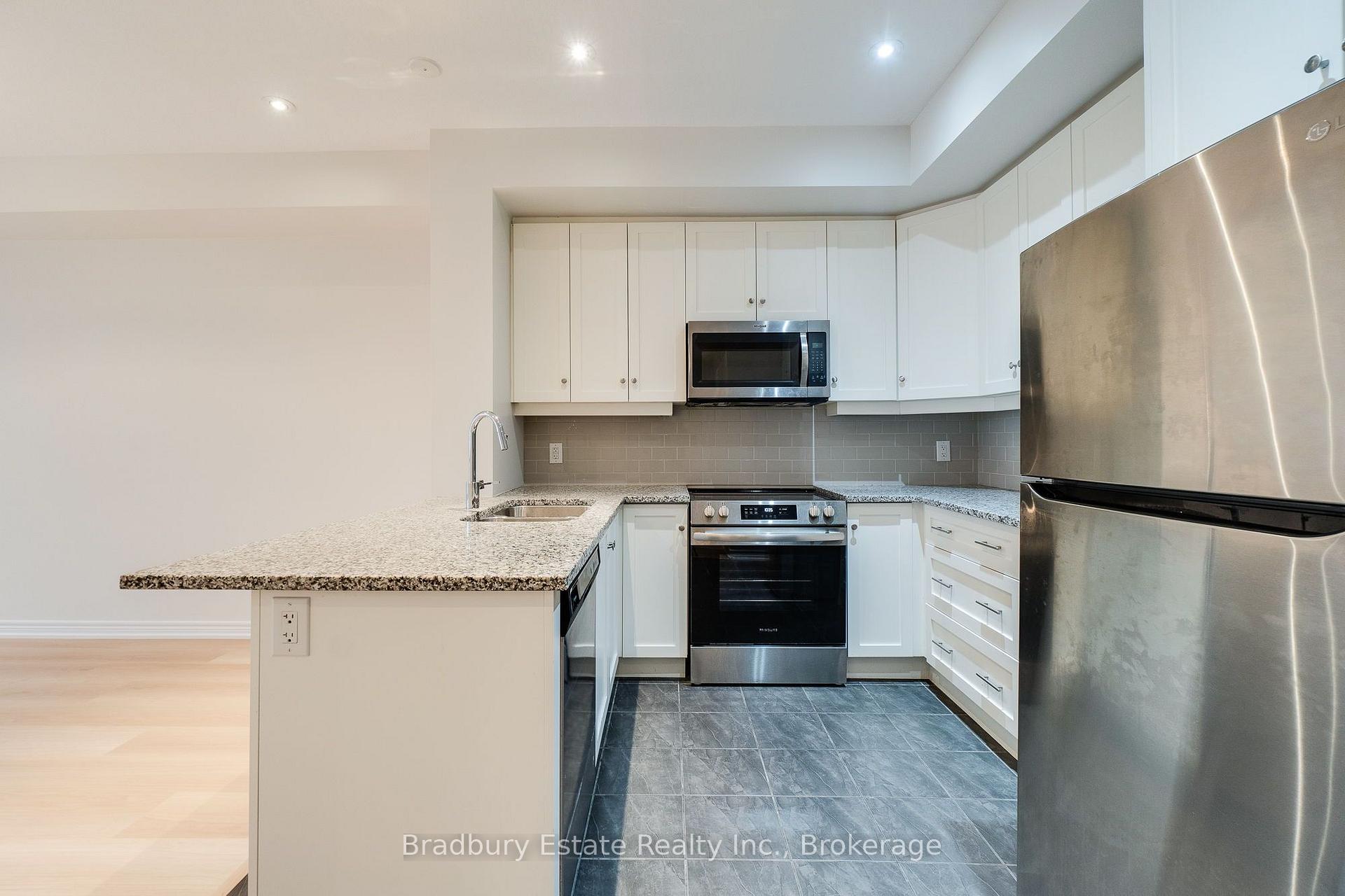 Photo 11 of 3105 Blackfriar Common, Oakville, Joshua Meadows — HOMEH