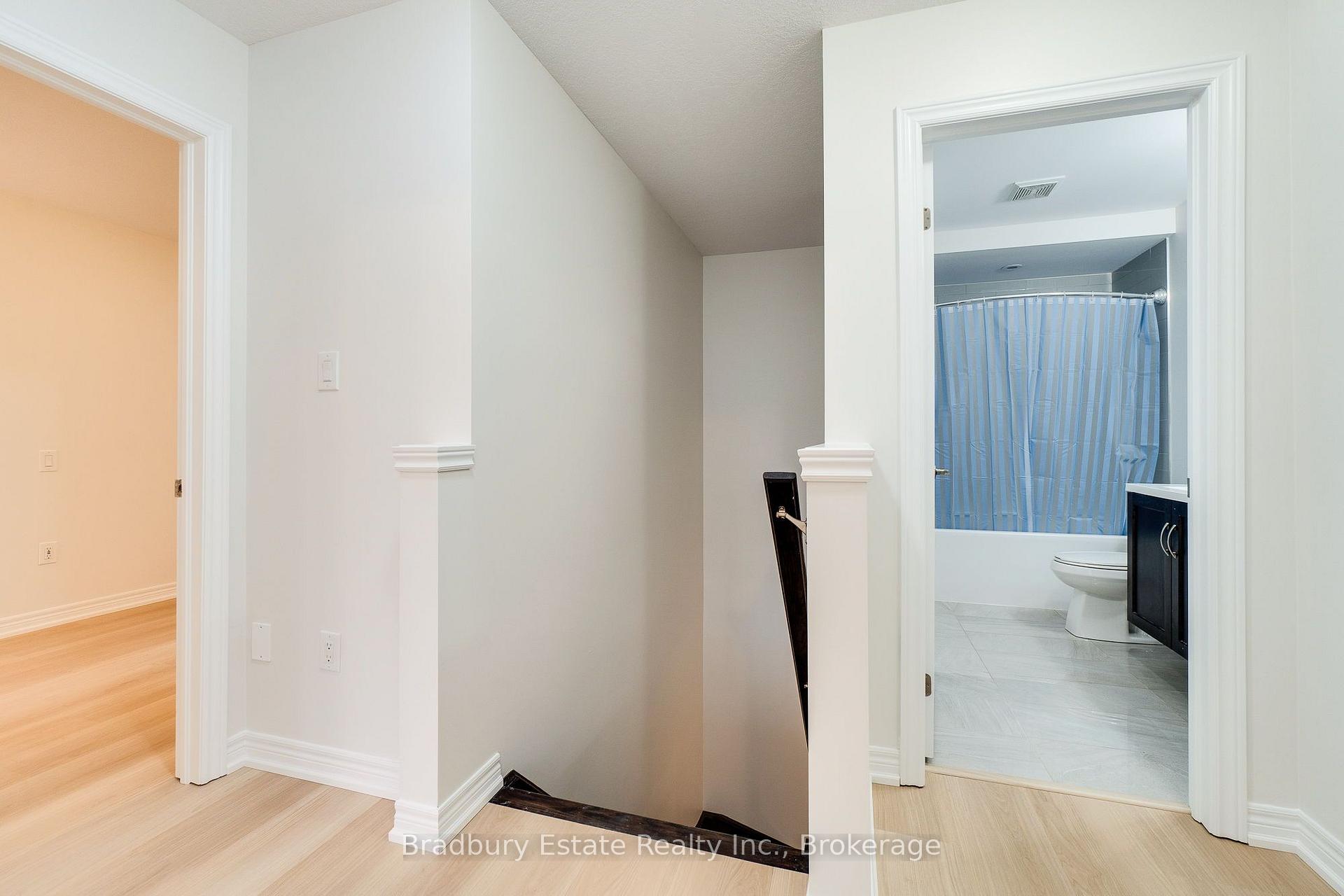 Photo 23 of 3105 Blackfriar Common, Oakville, Joshua Meadows — HOMEH