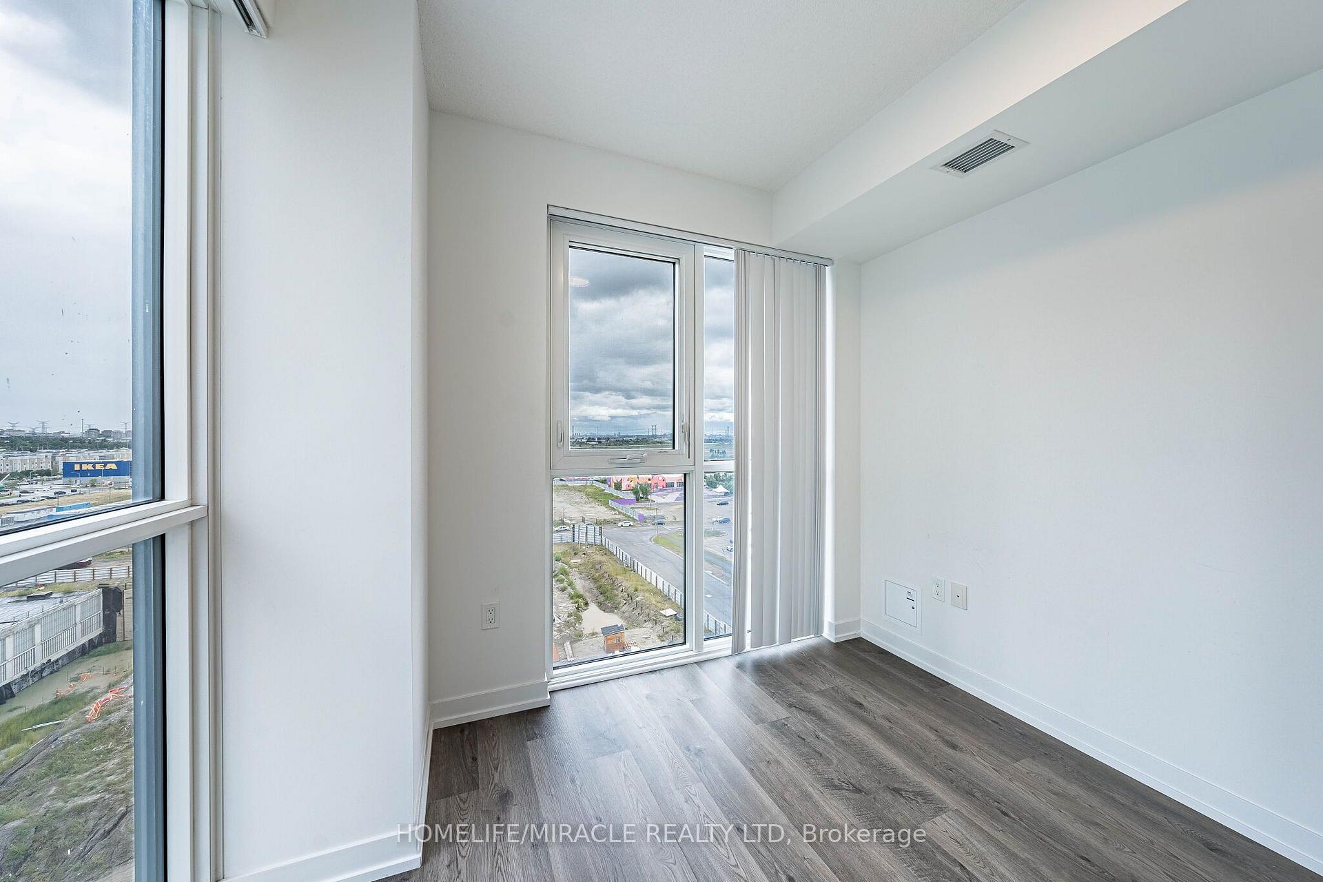 Photo 30 of Unit 1003, 195 Commerce Street, Vaughan, Vaughan Corporate Centre — HOMEH