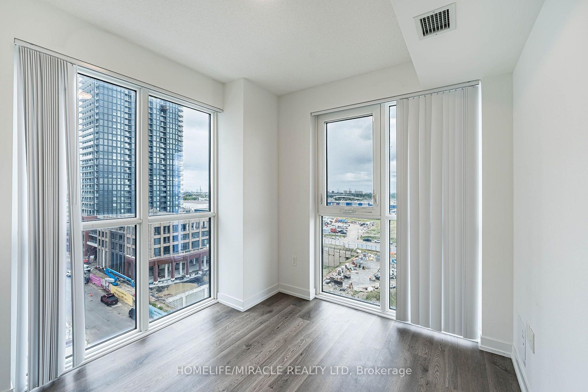 Photo 31 of Unit 1003, 195 Commerce Street, Vaughan, Vaughan Corporate Centre — HOMEH