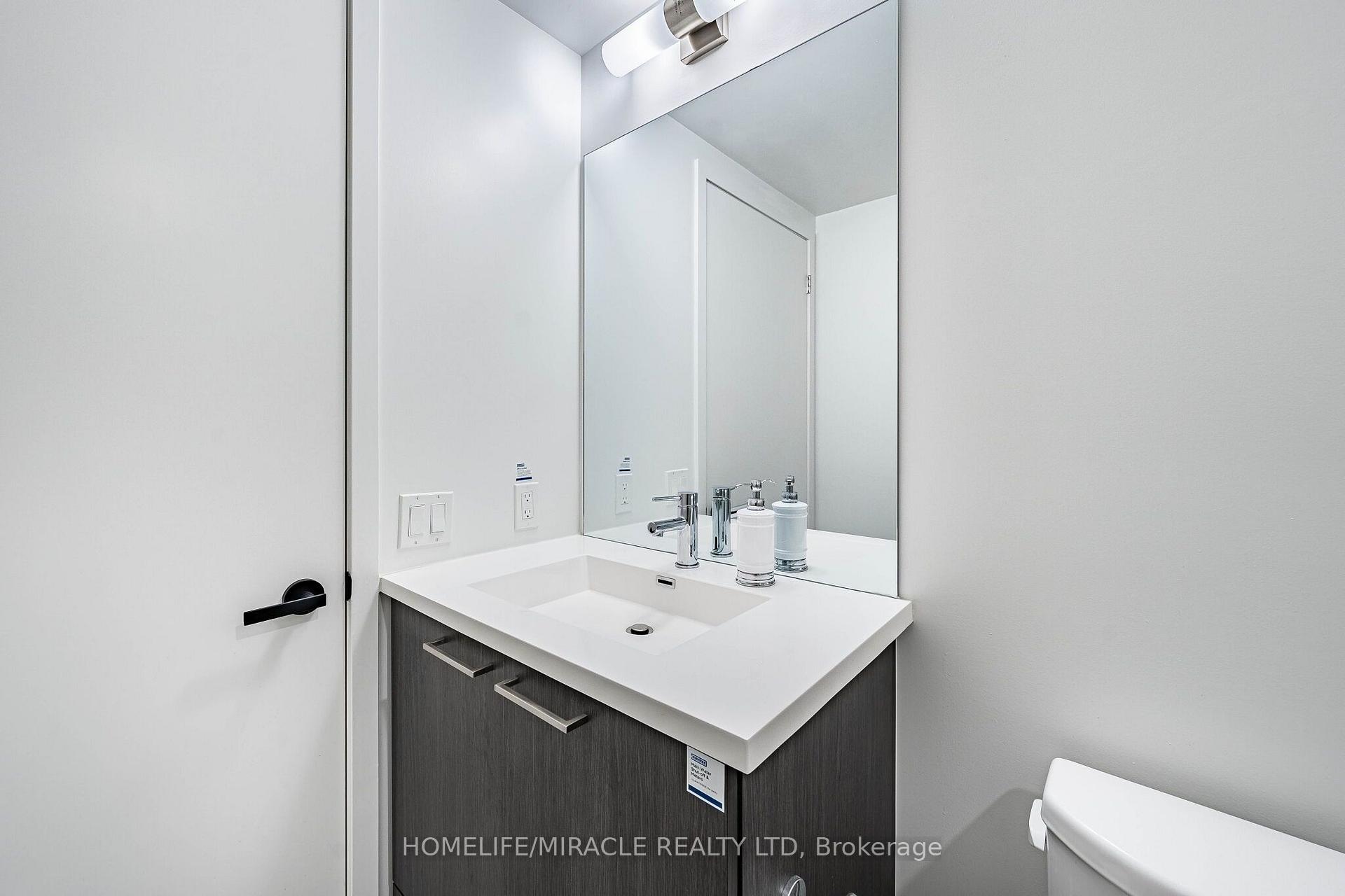 Photo 34 of Unit 1003, 195 Commerce Street, Vaughan, Vaughan Corporate Centre — HOMEH