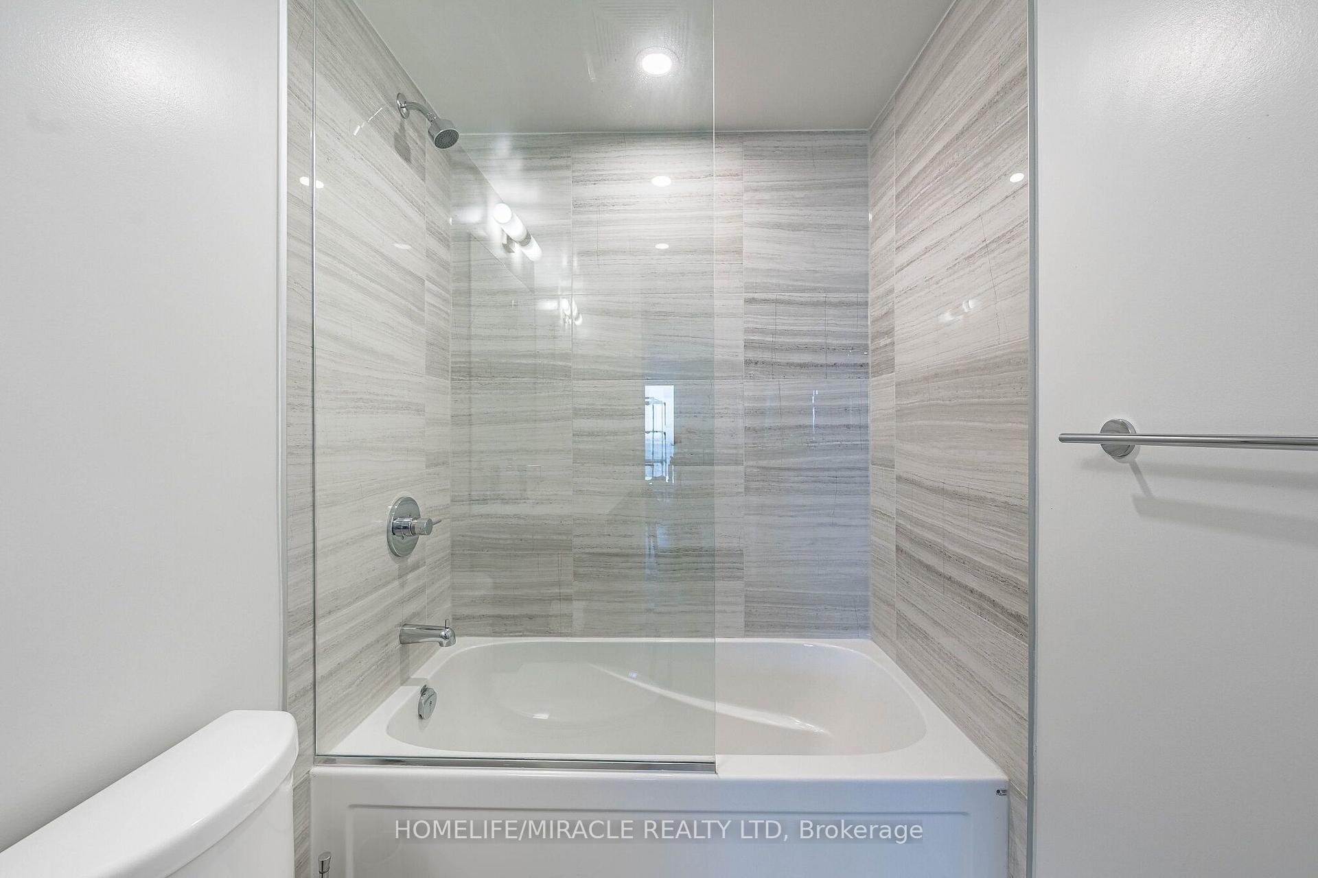 Photo 36 of Unit 1003, 195 Commerce Street, Vaughan, Vaughan Corporate Centre — HOMEH