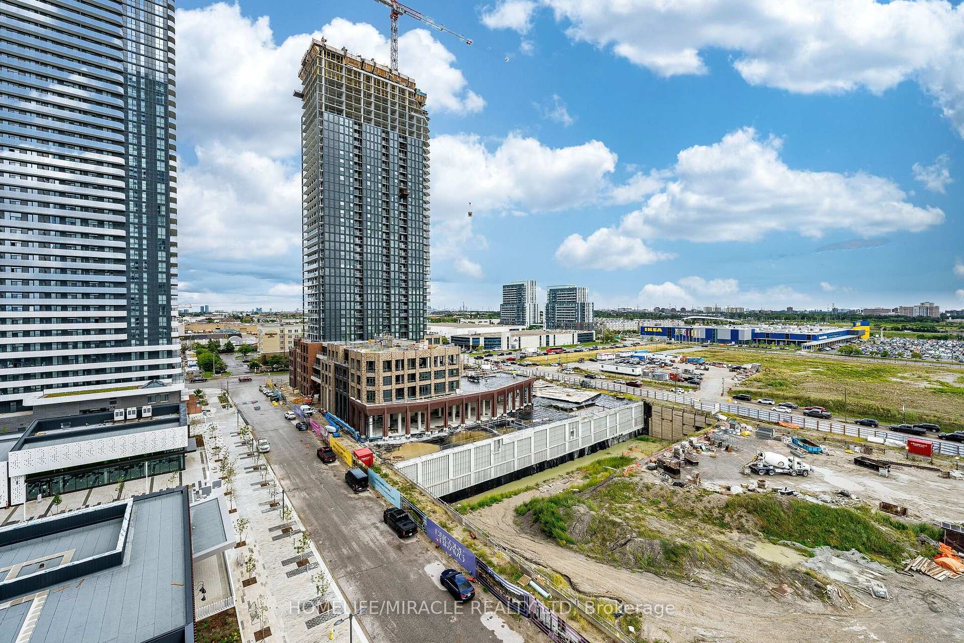 Photo 37 of Unit 1003, 195 Commerce Street, Vaughan, Vaughan Corporate Centre — HOMEH
