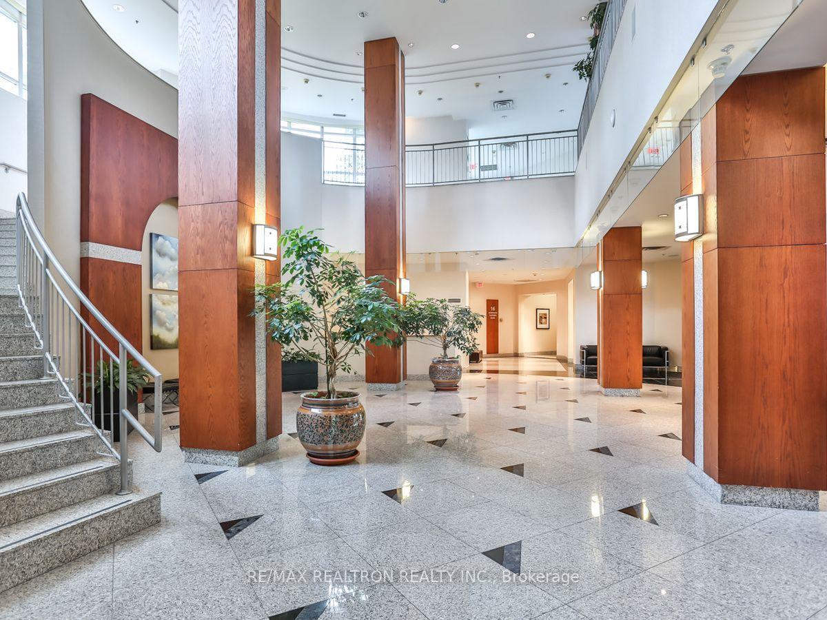 Photo 11 of Unit 2406, 16 Harrison Garden Boulevard, North York, Willowdale East — HOMEH