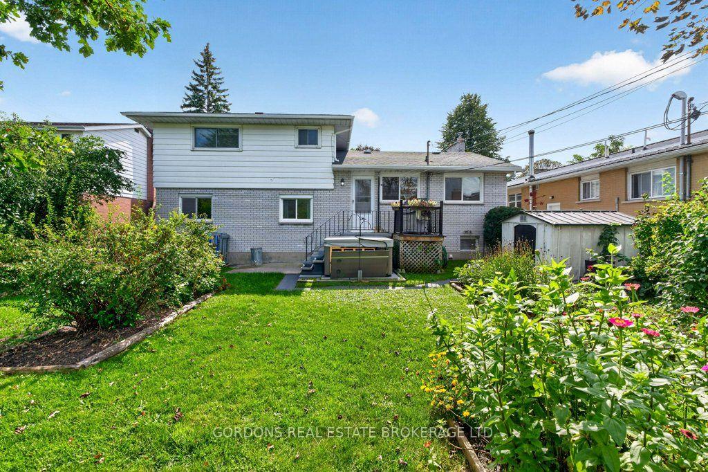 Photo 9 of 207 Robert Wallace Drive, Kingston, Central City West — HOMEH