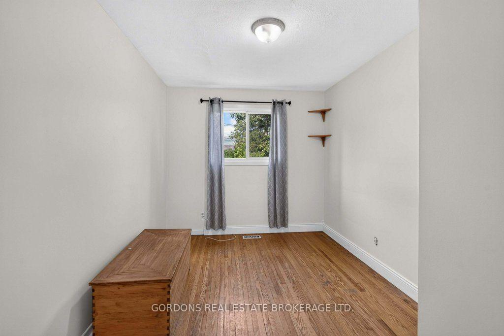 Photo 13 of 207 Robert Wallace Drive, Kingston, Central City West — HOMEH