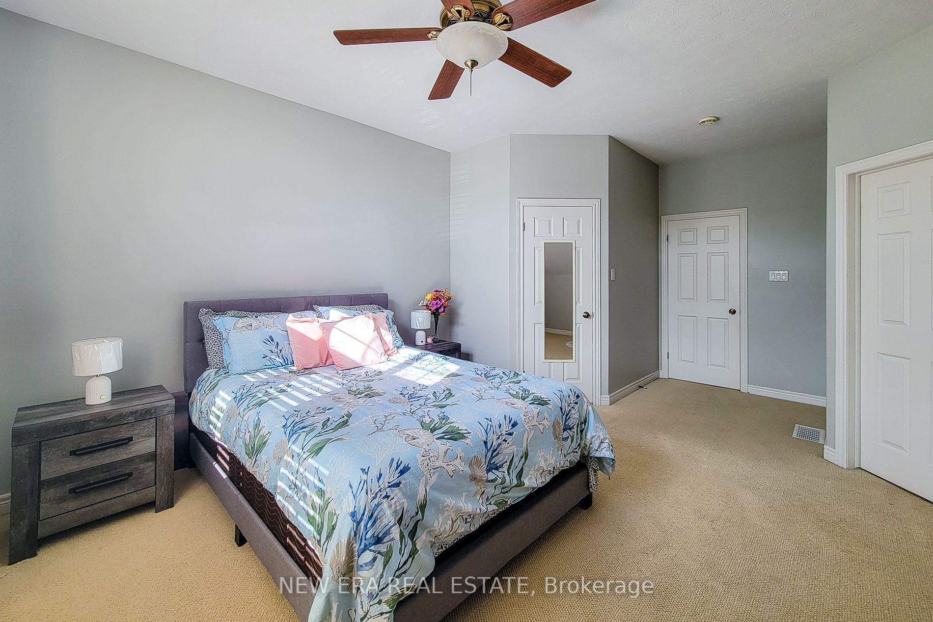 Photo 36 of 24 Carmichael Crescent, Brantford, Mayfair — HOMEH