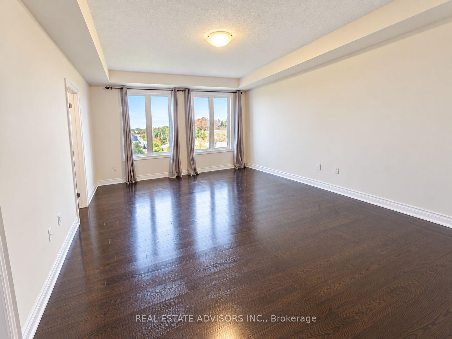 Photo 7 of 61-19 Forestgreen Drive, Uxbridge, Rural Uxbridge — HOMEH