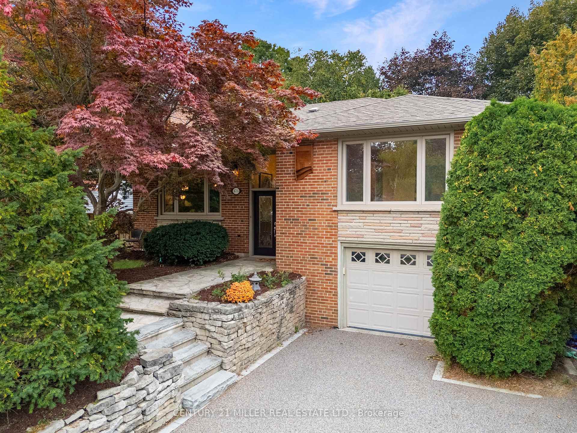Photo of 475 Willis Drive