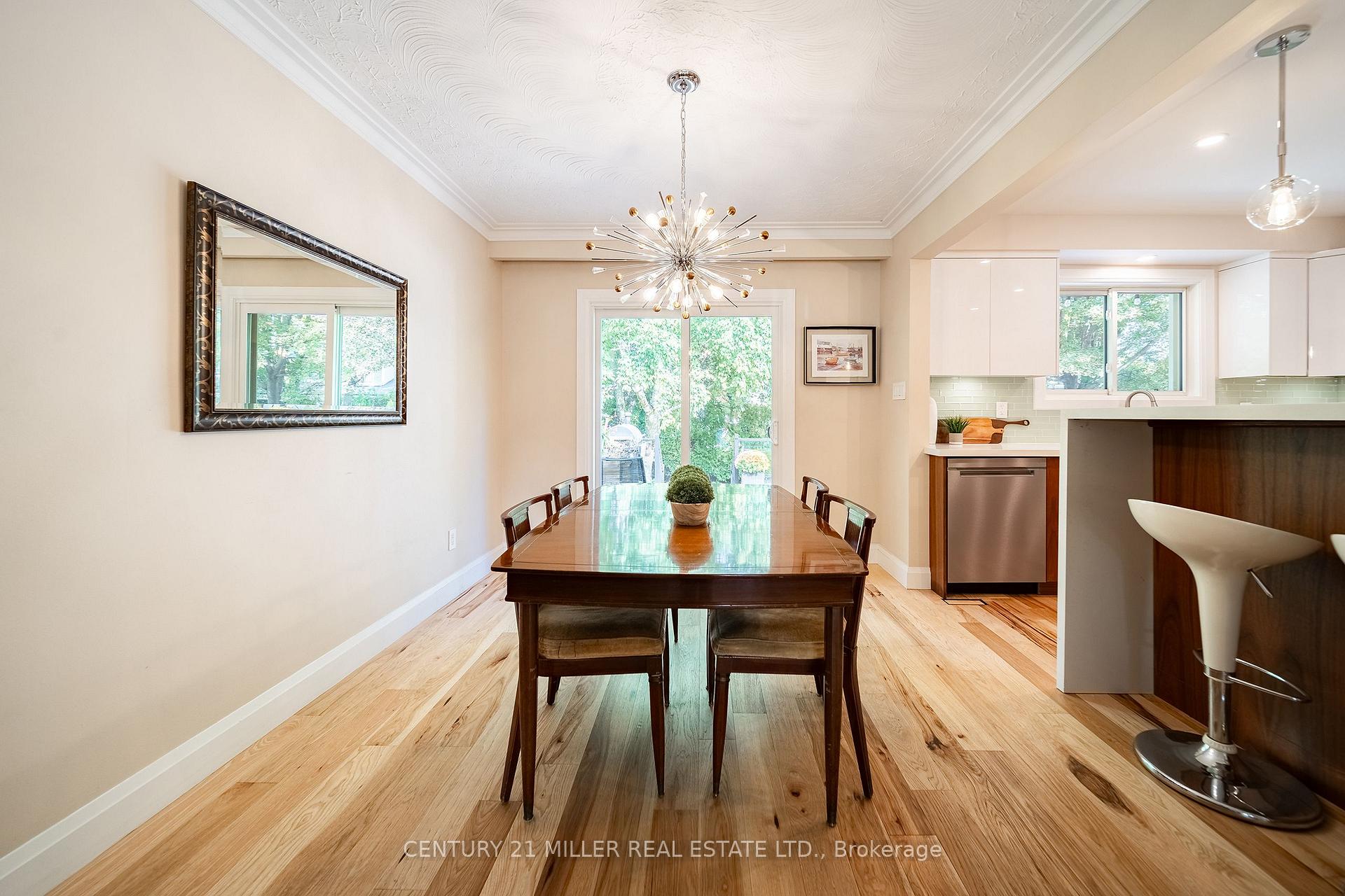 Photo 9 of 475 Willis Drive, Oakville, West — HOMEH