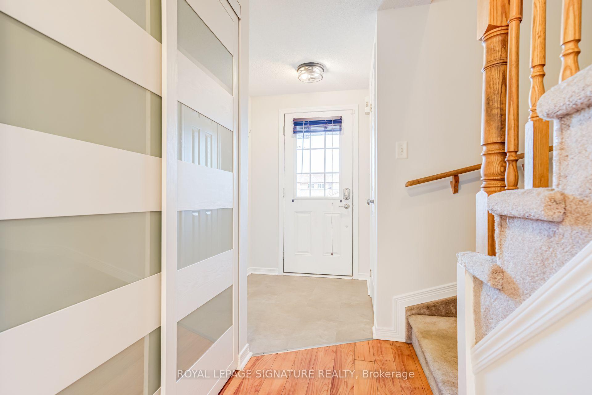 Photo 3 of 58 Goodwin Drive, Barrie, Painswick South — HOMEH