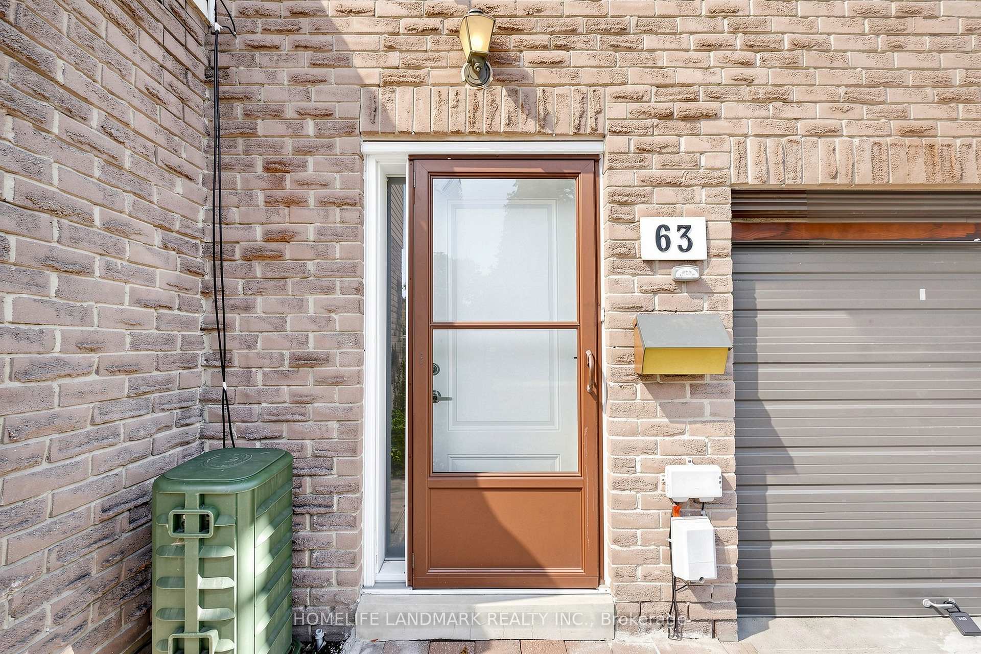 Photo 3 of Unit 63, 1131 Sandhurst Circle, Scarborough, Agincourt North — HOMEH