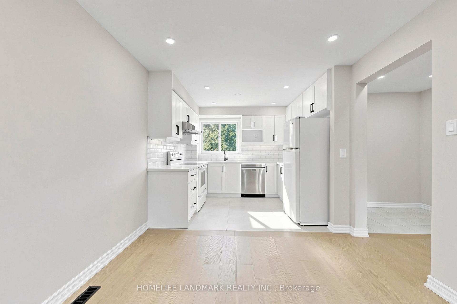 Photo 9 of Unit 63, 1131 Sandhurst Circle, Scarborough, Agincourt North — HOMEH
