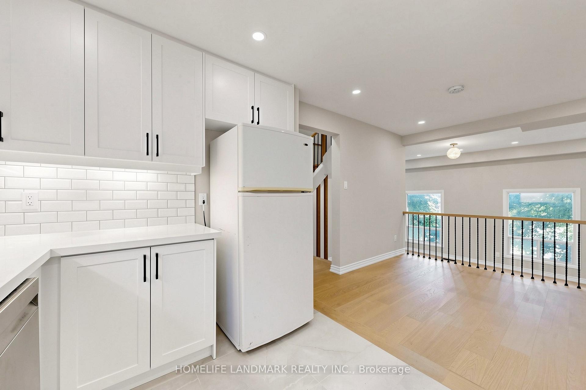 Photo 14 of Unit 63, 1131 Sandhurst Circle, Scarborough, Agincourt North — HOMEH