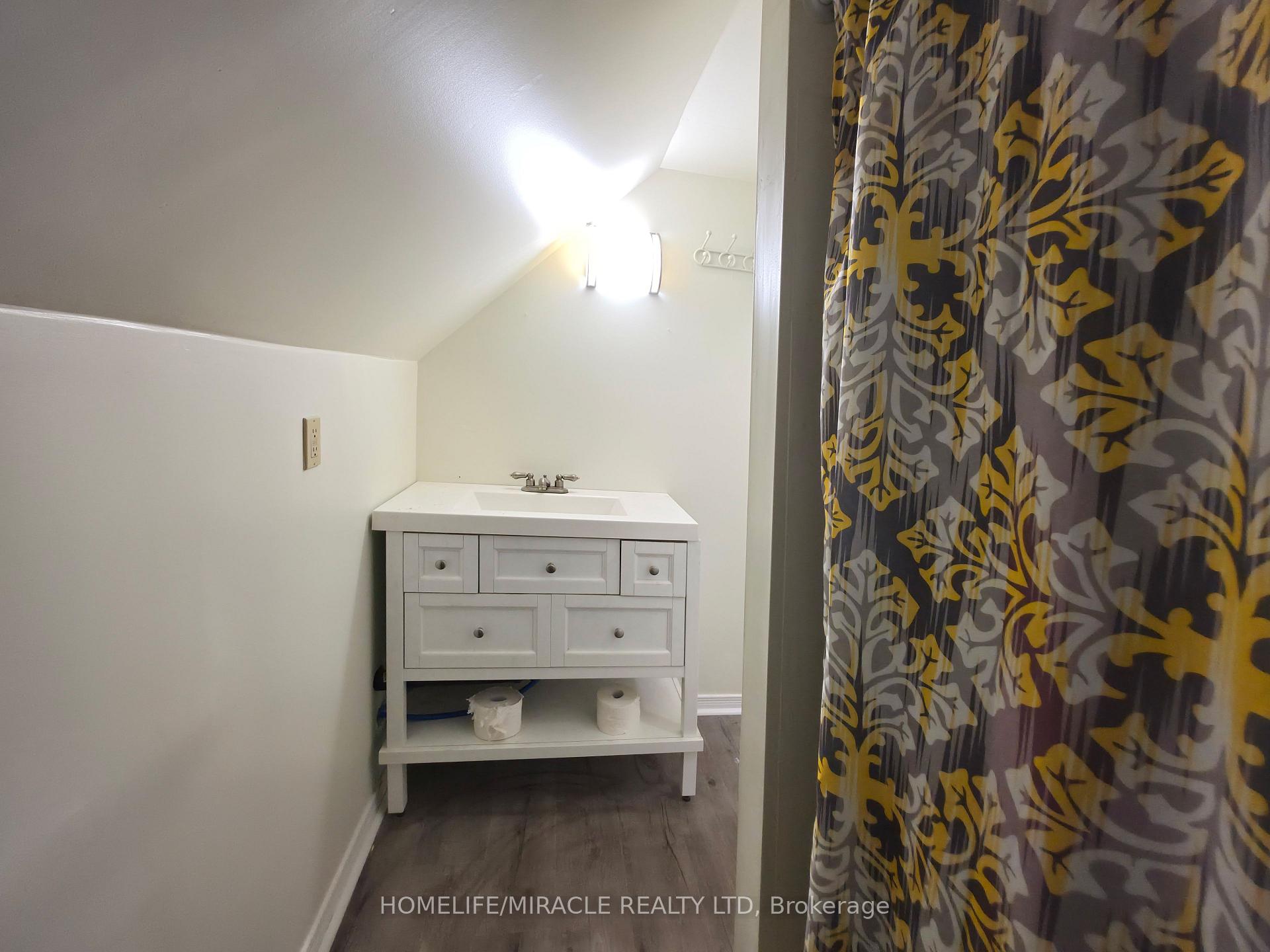 Photo 43 of 17 Goderich Street, Fort Erie, Central — HOMEH