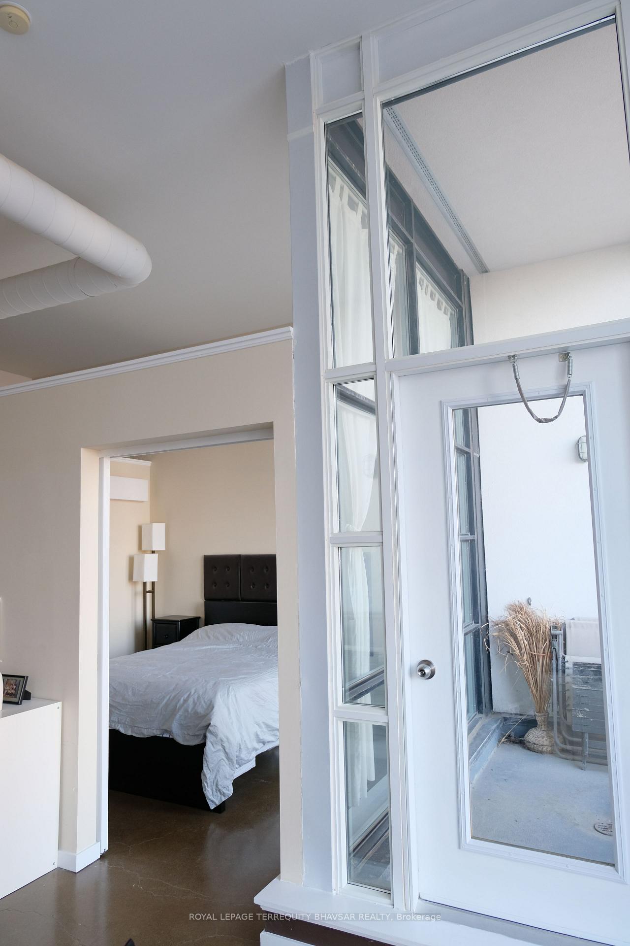 Photo 10 of Unit 505, 410 King Street W, Kitchener, City Commercial Core — HOMEH
