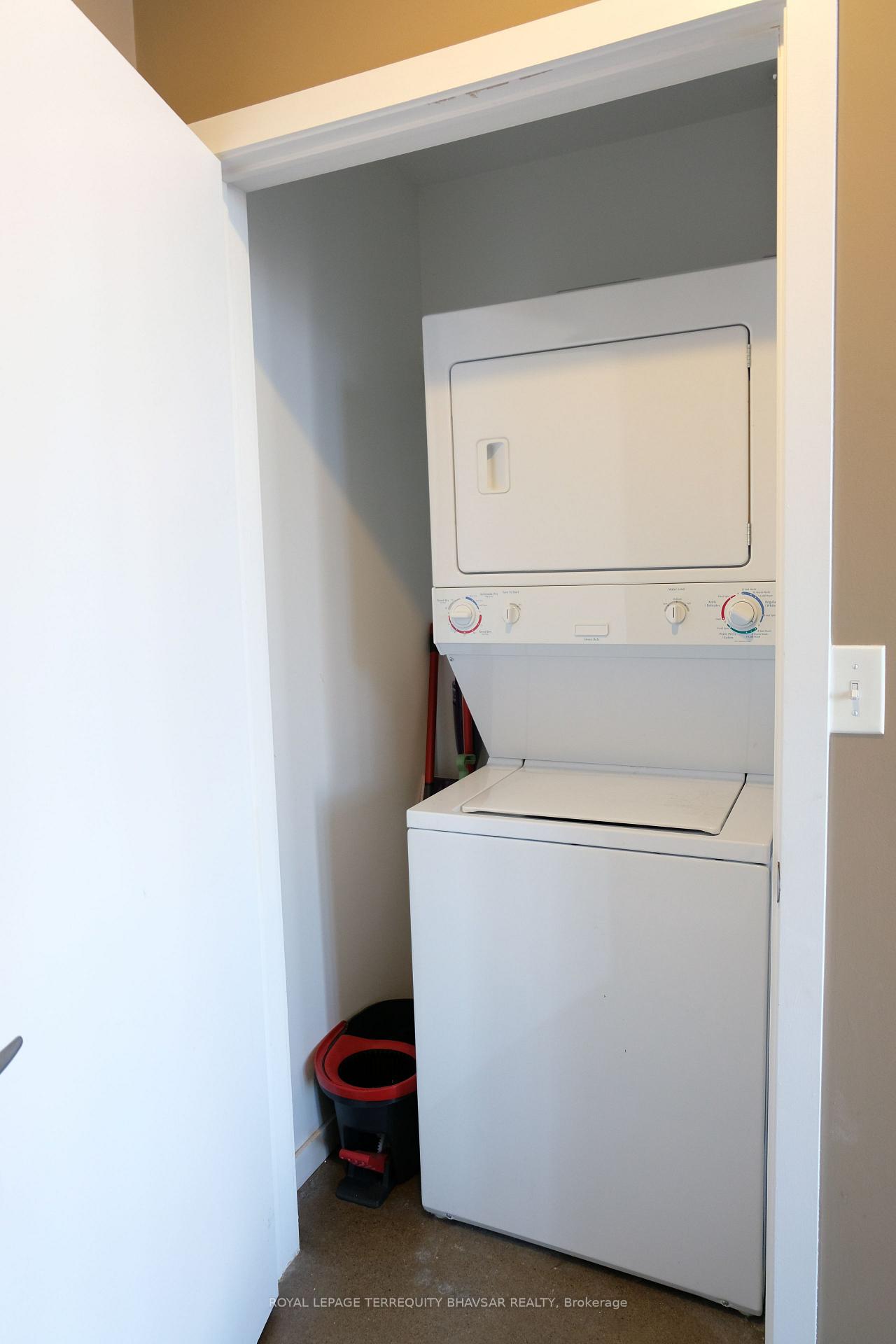 Photo 16 of Unit 505, 410 King Street W, Kitchener, City Commercial Core — HOMEH