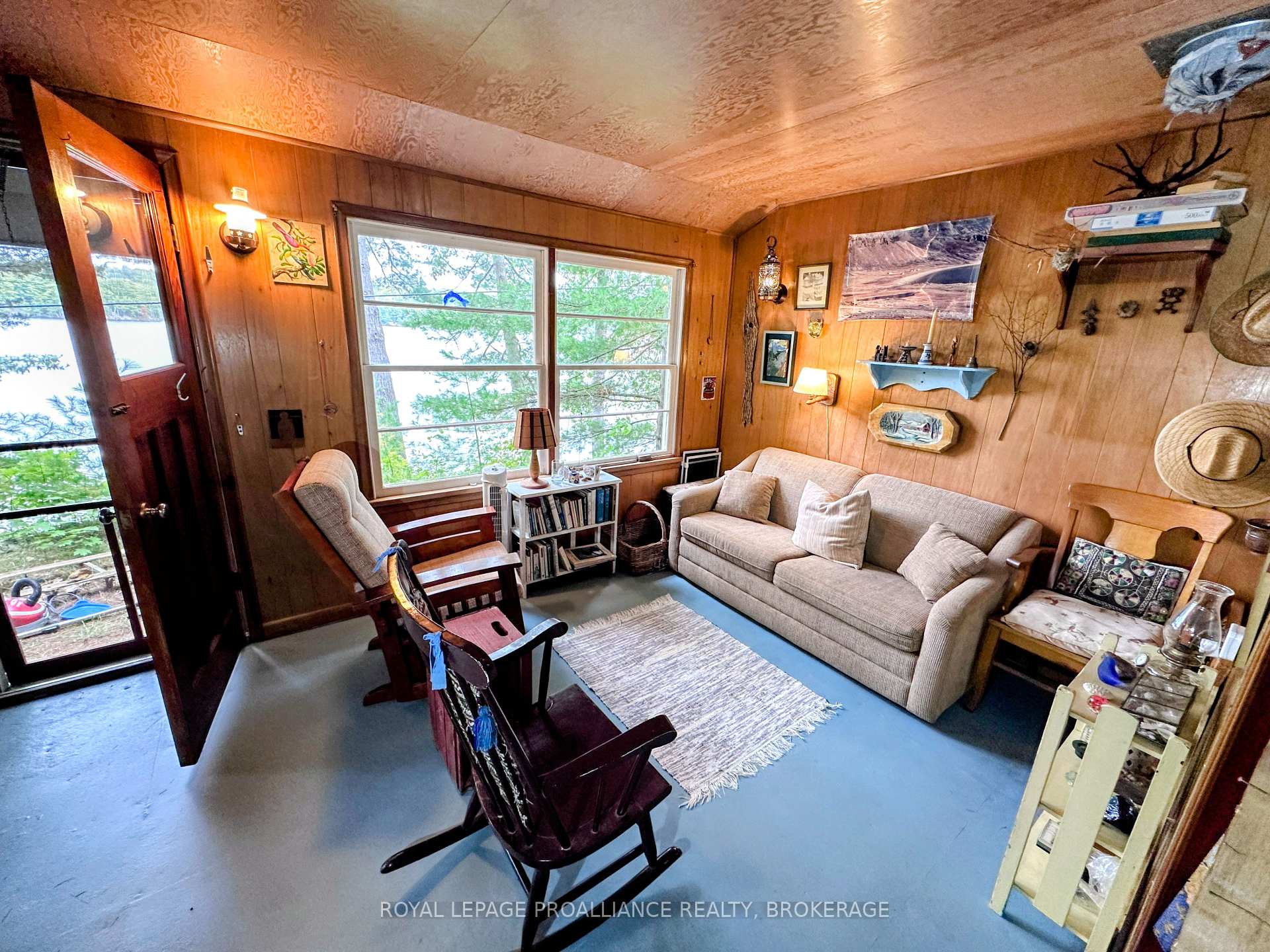 Photo 11 of 1256 Rose Lane, Frontenac, Frontenac South — HOMEH