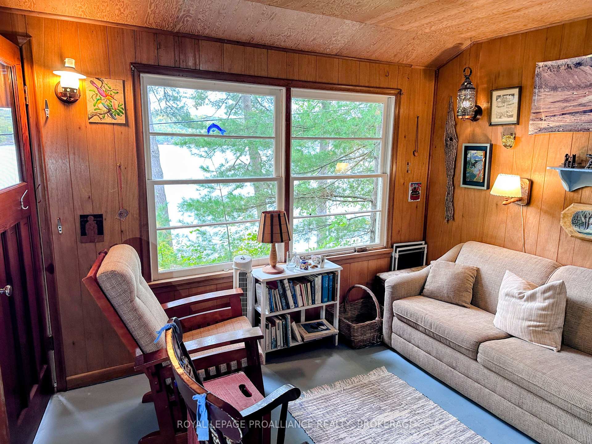 Photo 12 of 1256 Rose Lane, Frontenac, Frontenac South — HOMEH