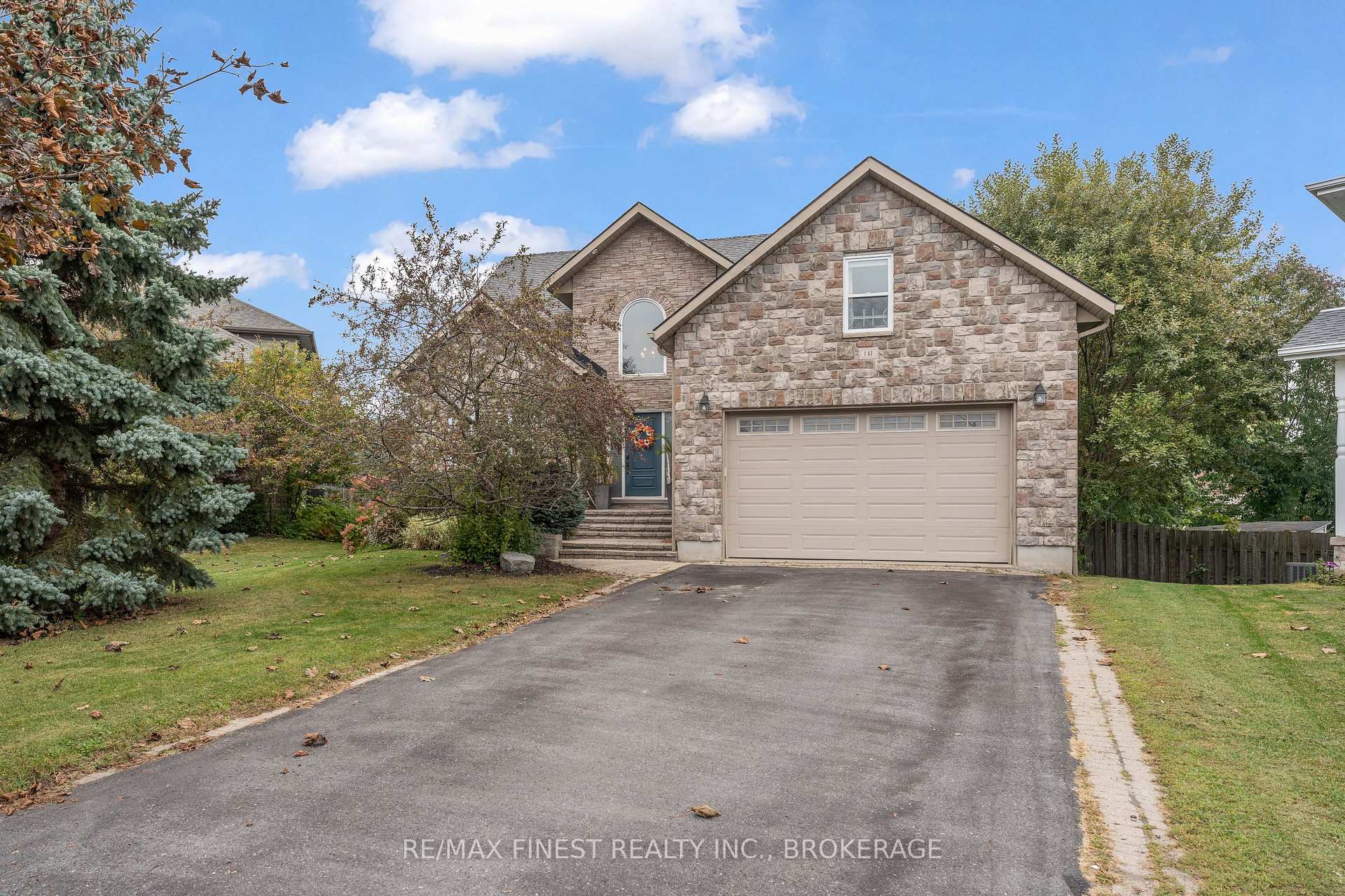 Photo of 141 Benjamin Court