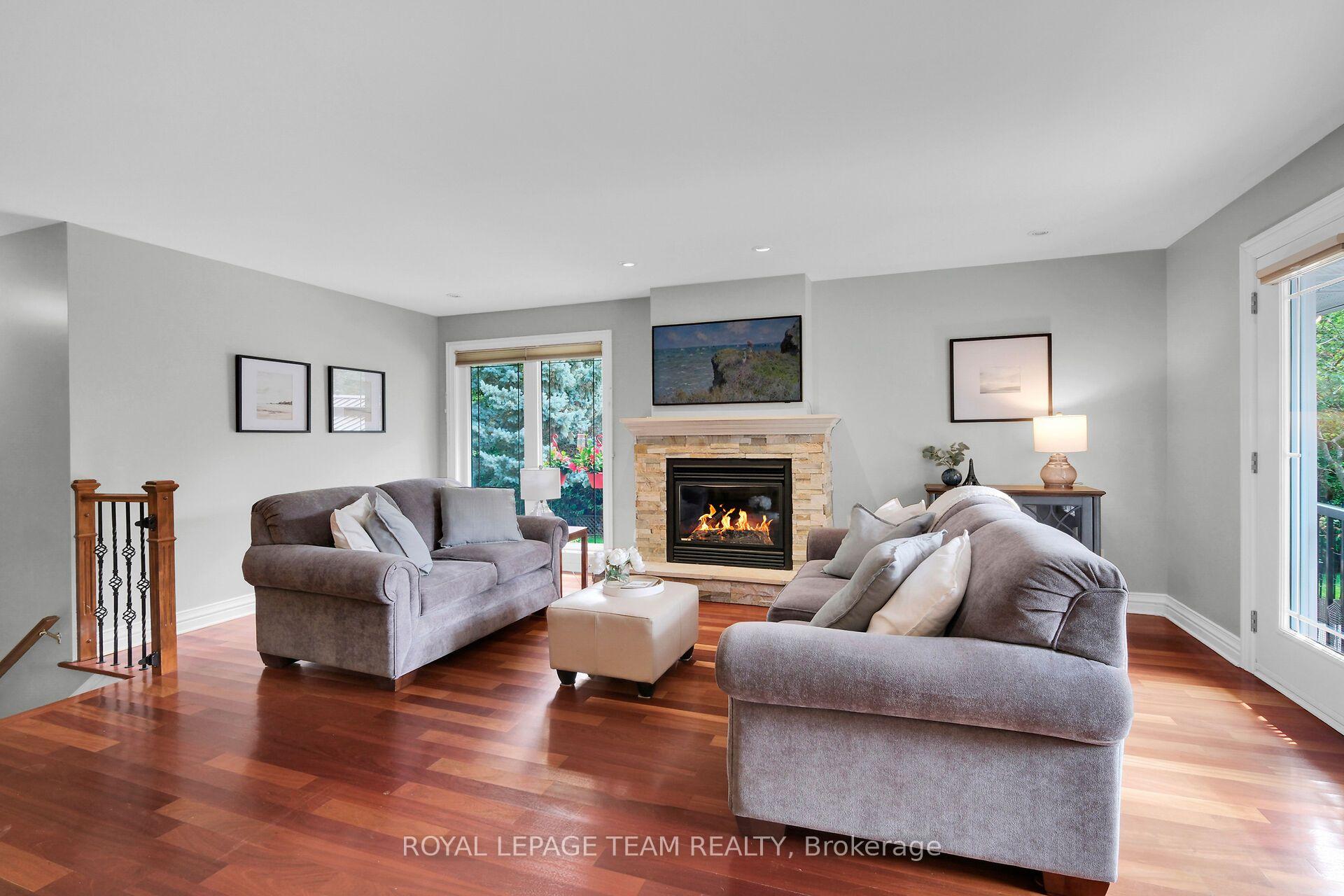 Photo 14 of 861 Dunlevie Avenue, Ottawa, McKellar Heights/Glabar Park — HOMEH