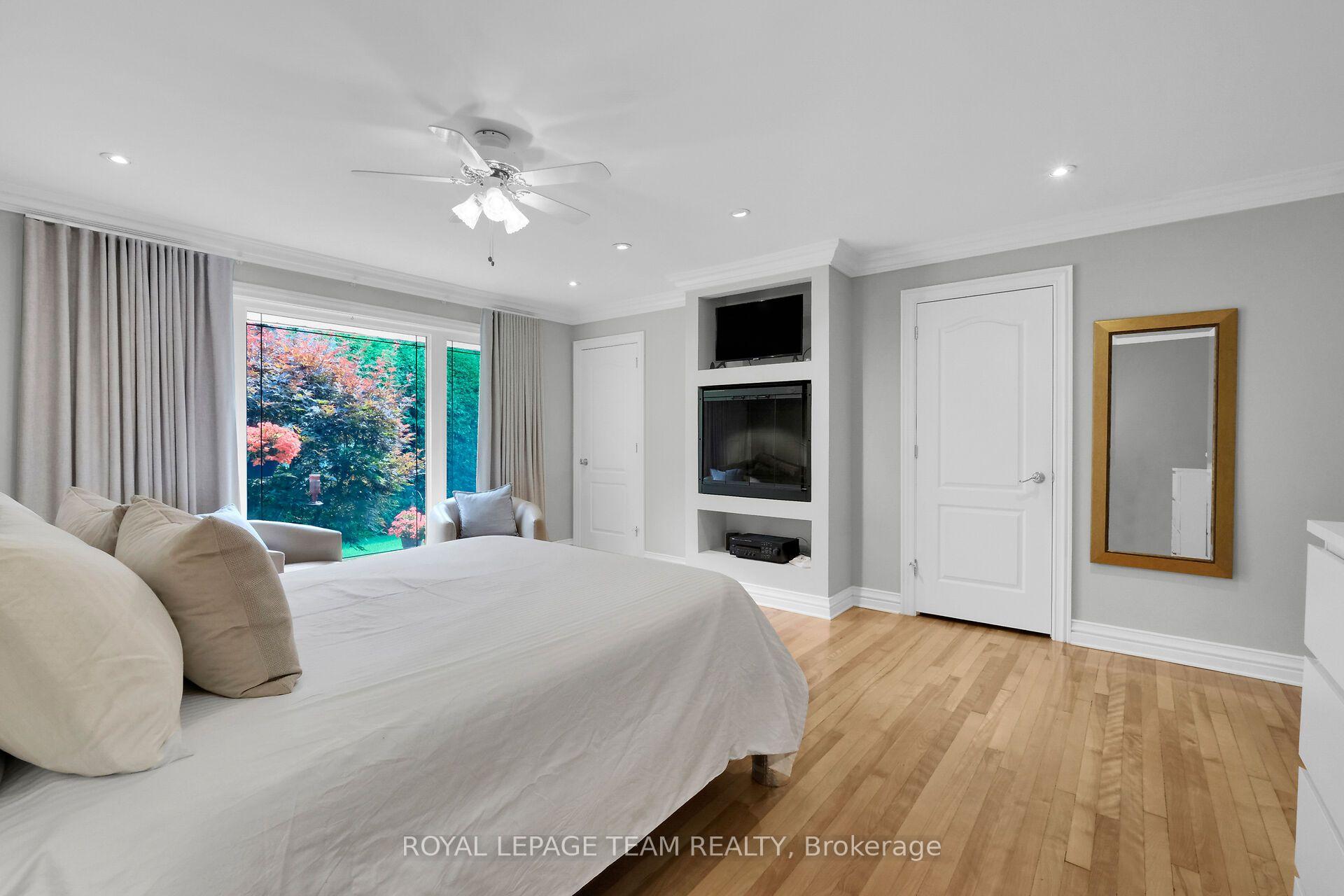 Photo 18 of 861 Dunlevie Avenue, Ottawa, McKellar Heights/Glabar Park — HOMEH