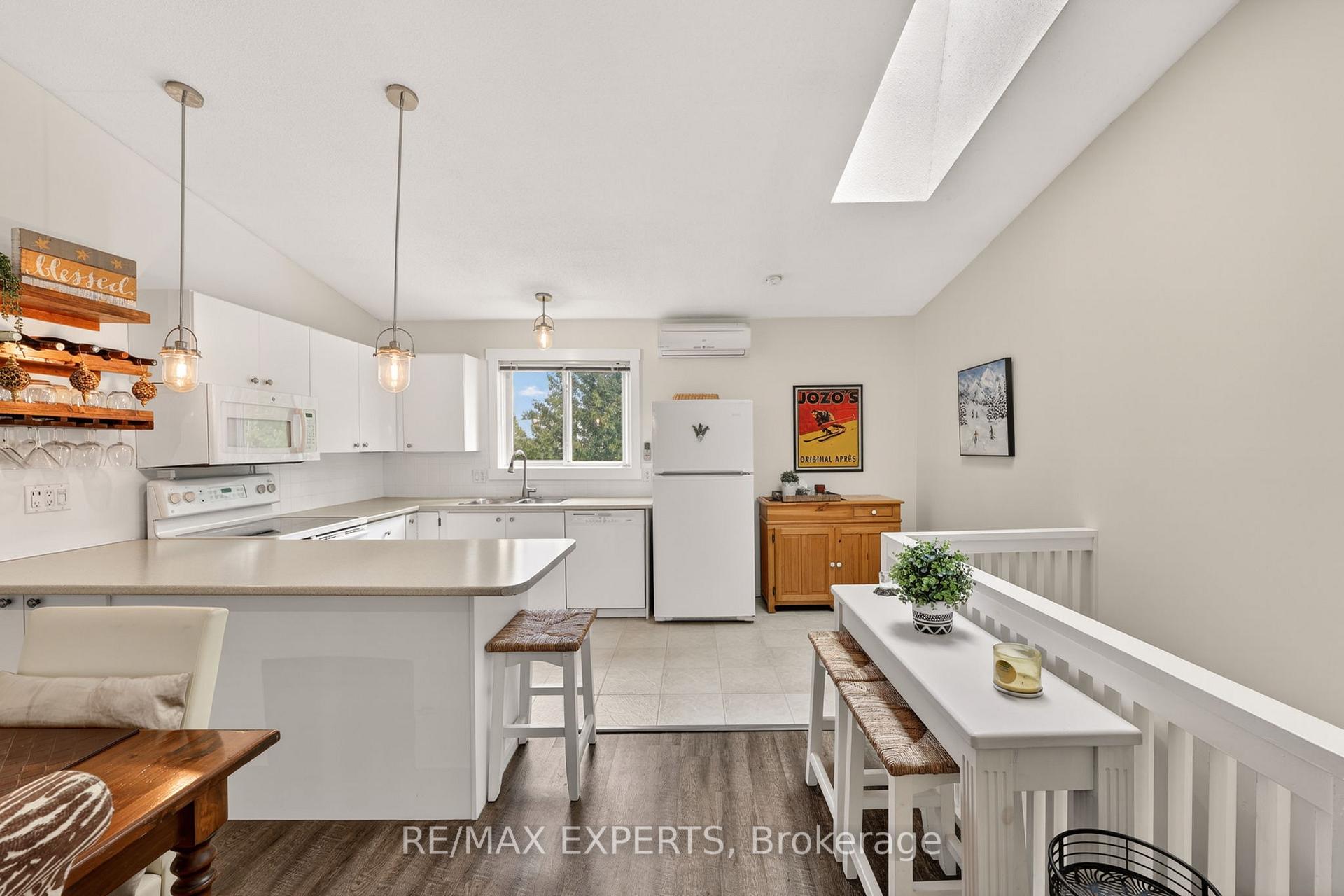 Photo of Unit 416, 14 Dawson Drive