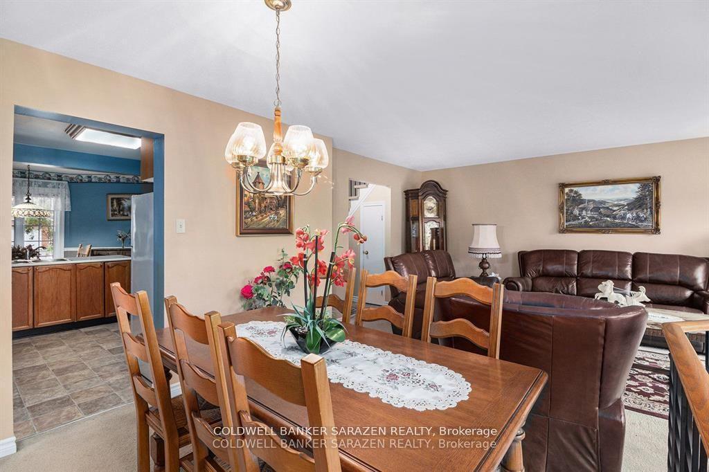 Photo 7 of 557 Latour Crescent, Ottawa, Fallingbrook/Gardenway South — HOMEH